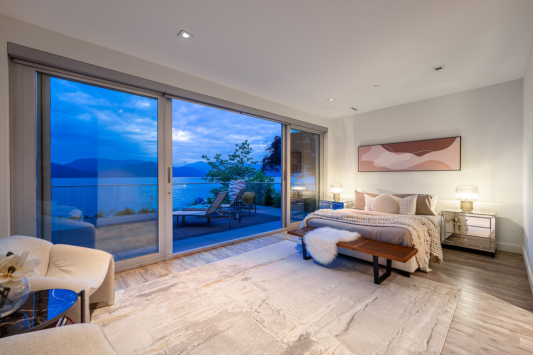  Amazing Waterfront Property - 物件實景