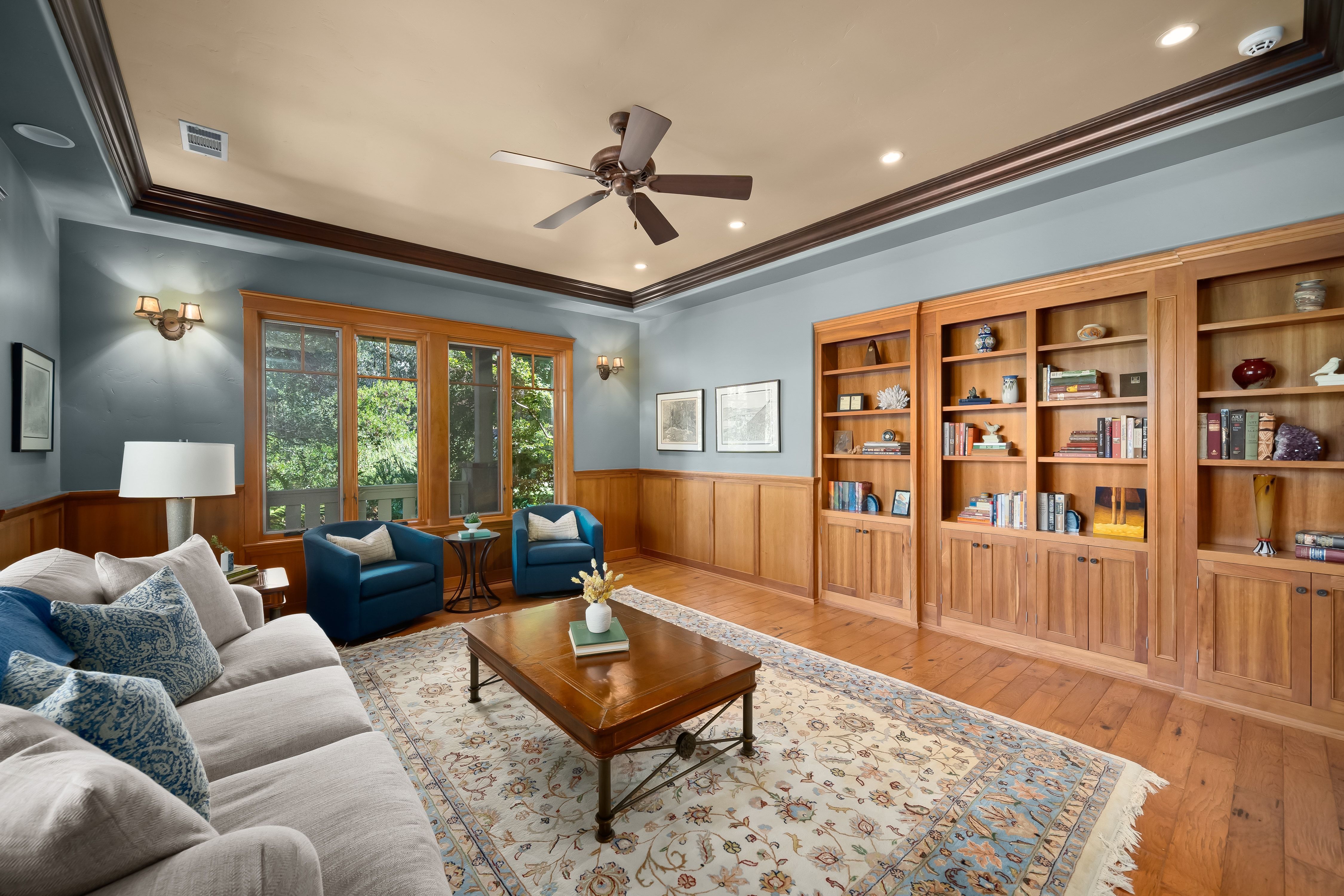  Timeless Craftsman Estate with Resort-Style Outdoor Living - 物件實景