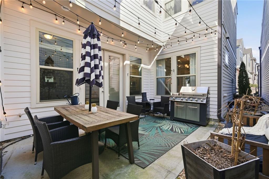 Smyrna, Georgia, 30080, United States, 3 Bedrooms Bedrooms, ,3 BathroomsBathrooms,Residential,For Sale,2015322