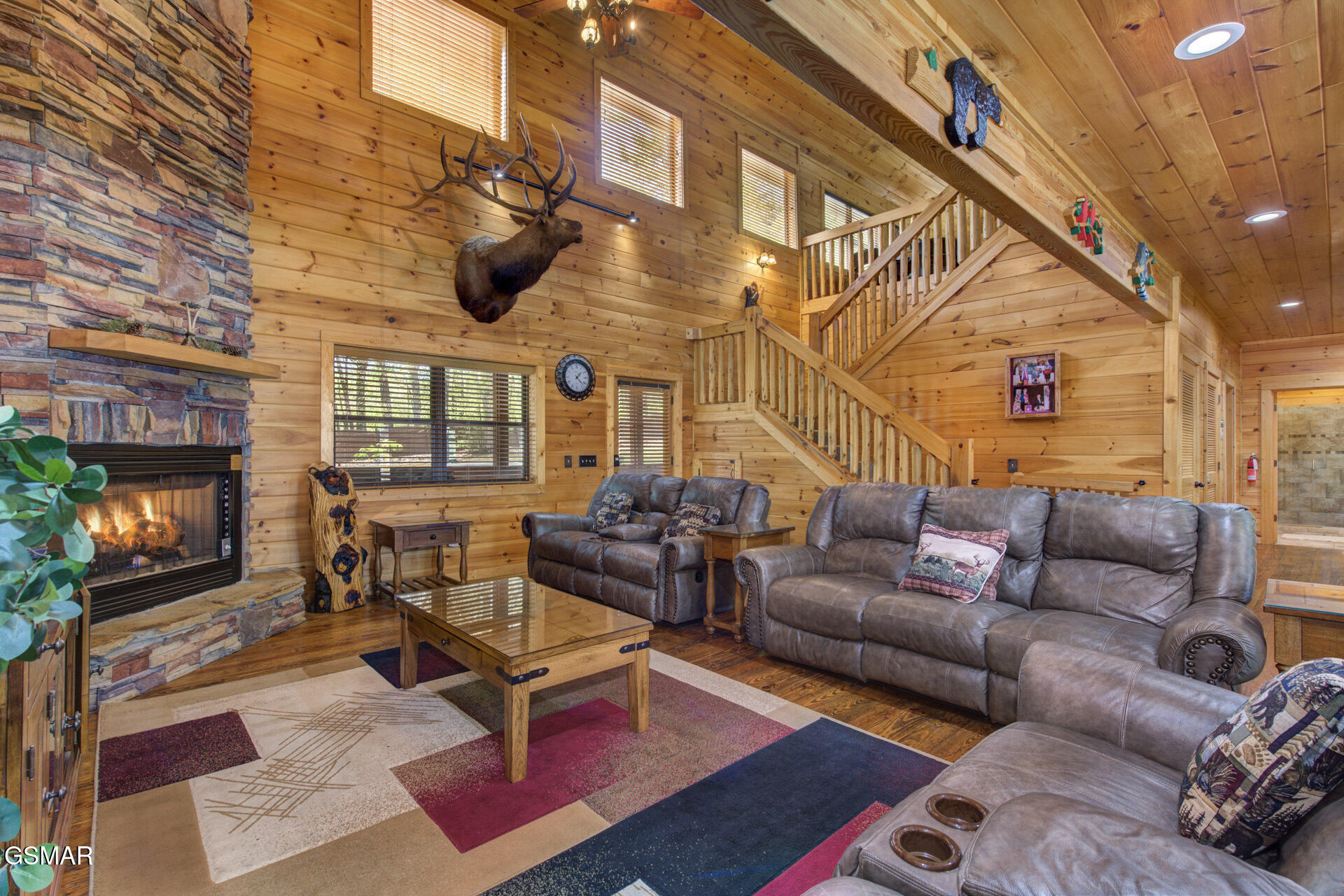 Sevierville, Tennessee, 37862, United States, 3 Bedrooms Bedrooms, ,3 BathroomsBathrooms,Residential,For Sale,1978945