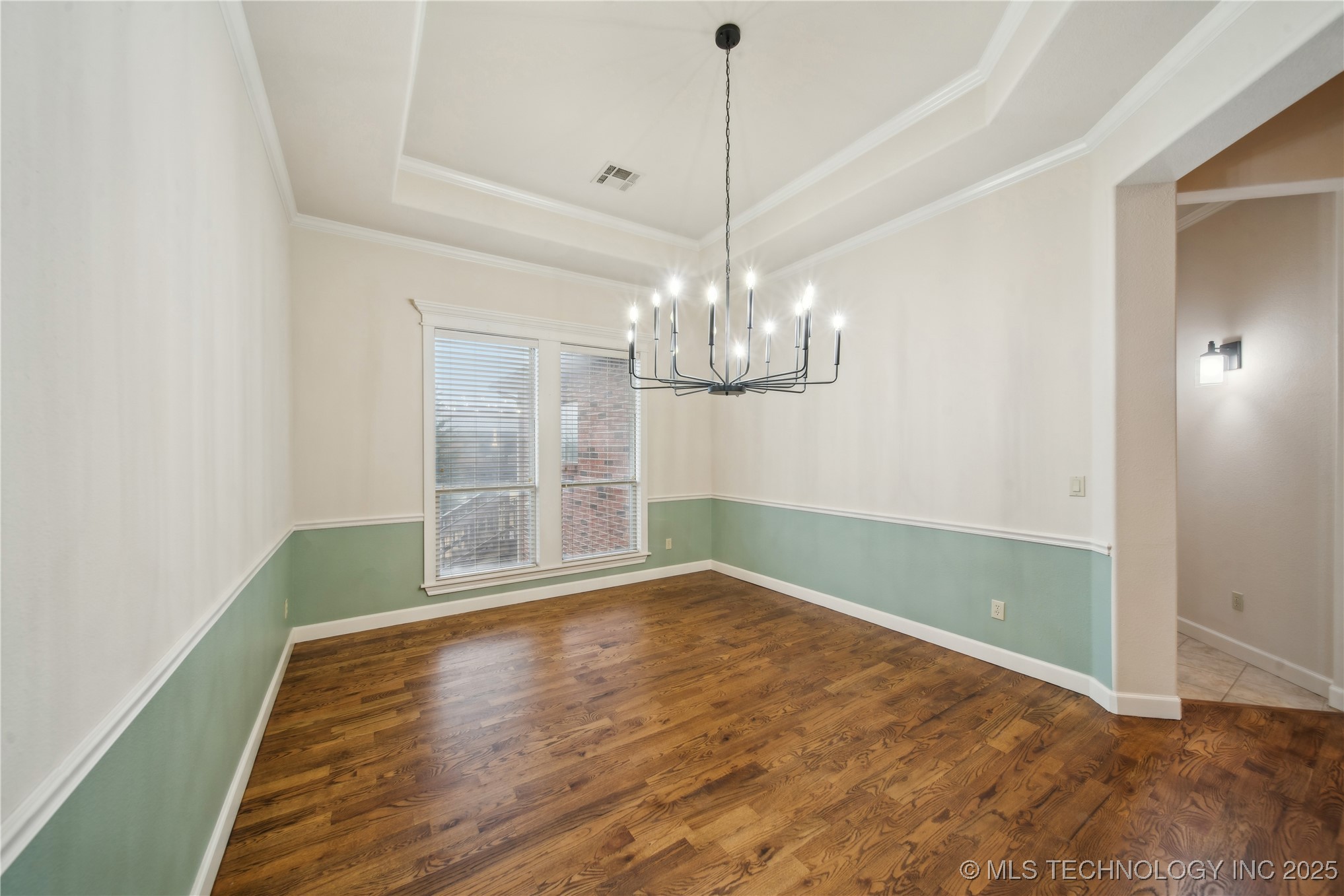 Tulsa, Oklahoma, 74145, United States, 5 Bedrooms Bedrooms, ,4 BathroomsBathrooms,Residential,For Sale,1758720
