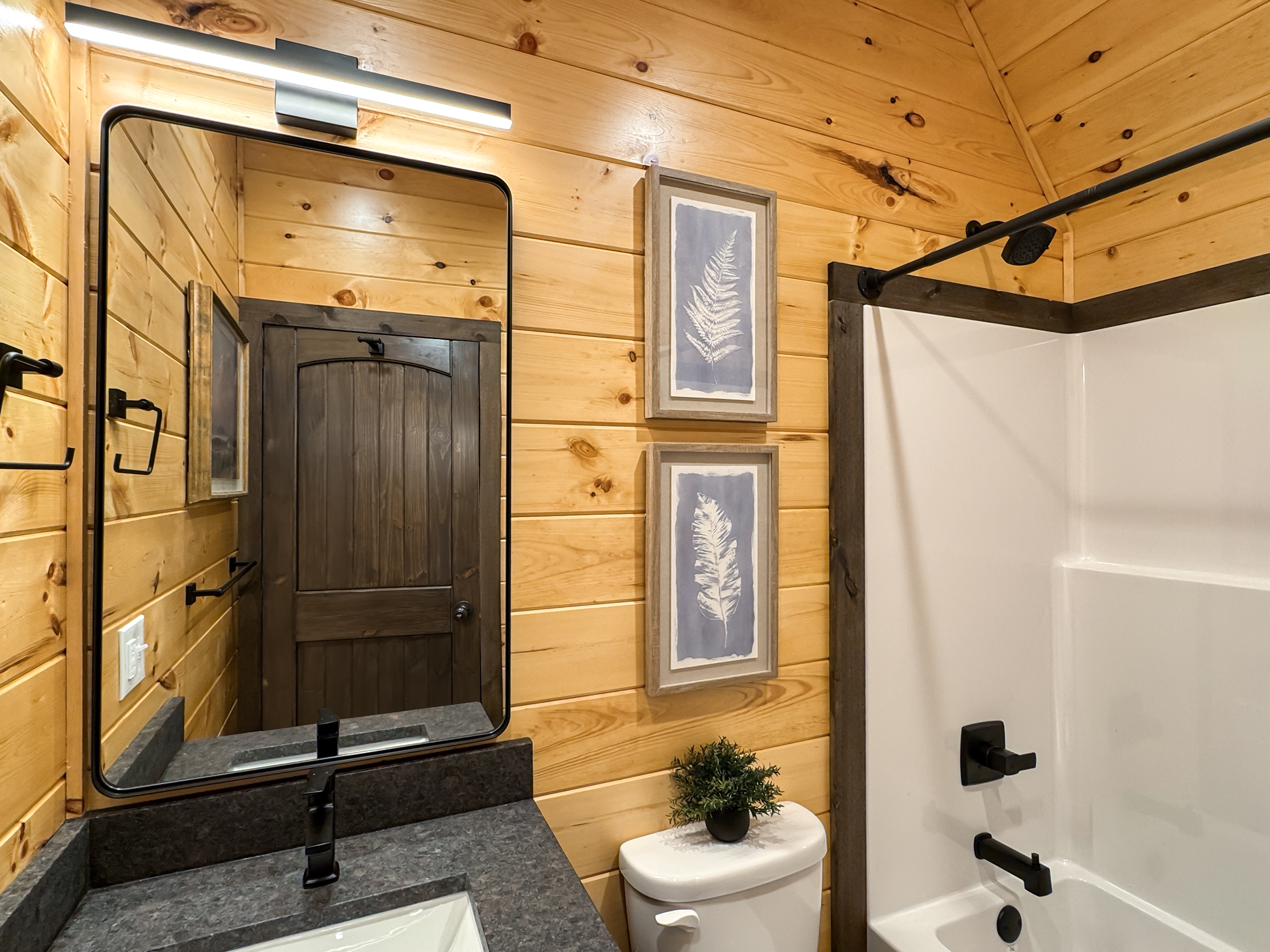 Sevierville, Tennessee, 37862, United States, 3 Bedrooms Bedrooms, ,3 BathroomsBathrooms,Residential,For Sale,2000361