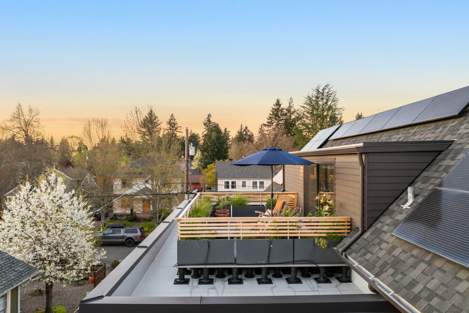  3576 NE BRYCE ST Portland, OR 97212 - 物件實景