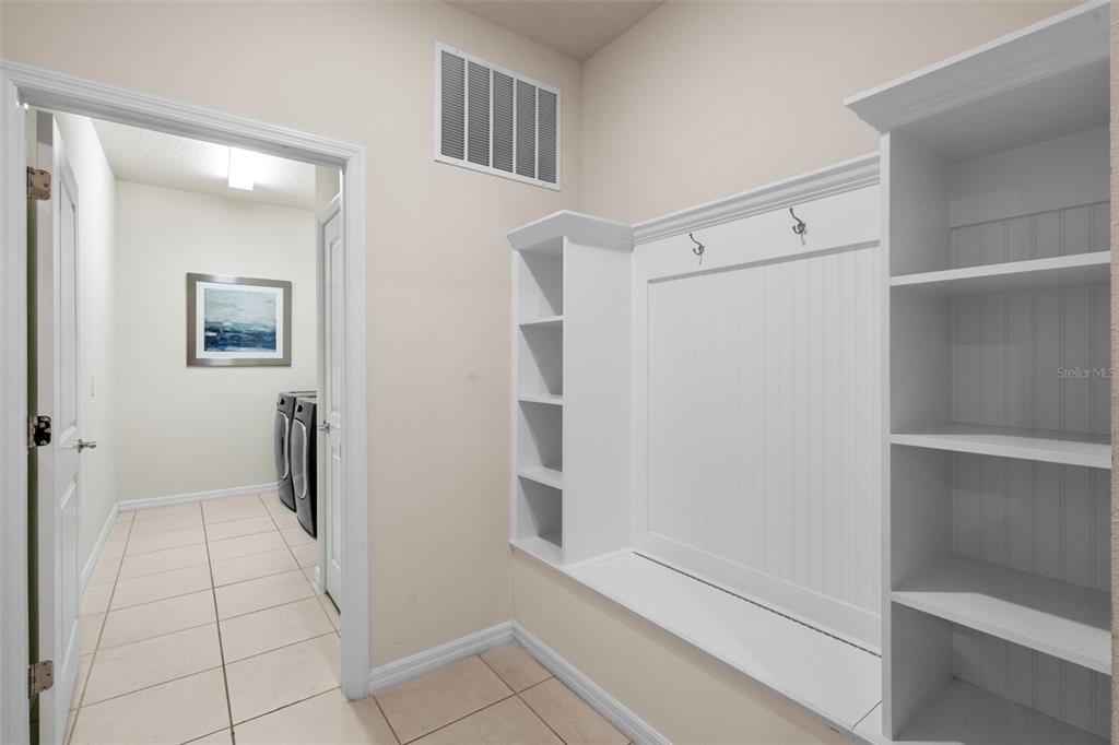 Davenport, Florida, 33897, United States, 10 Bedrooms Bedrooms, ,8 BathroomsBathrooms,Residential,For Sale,1897449