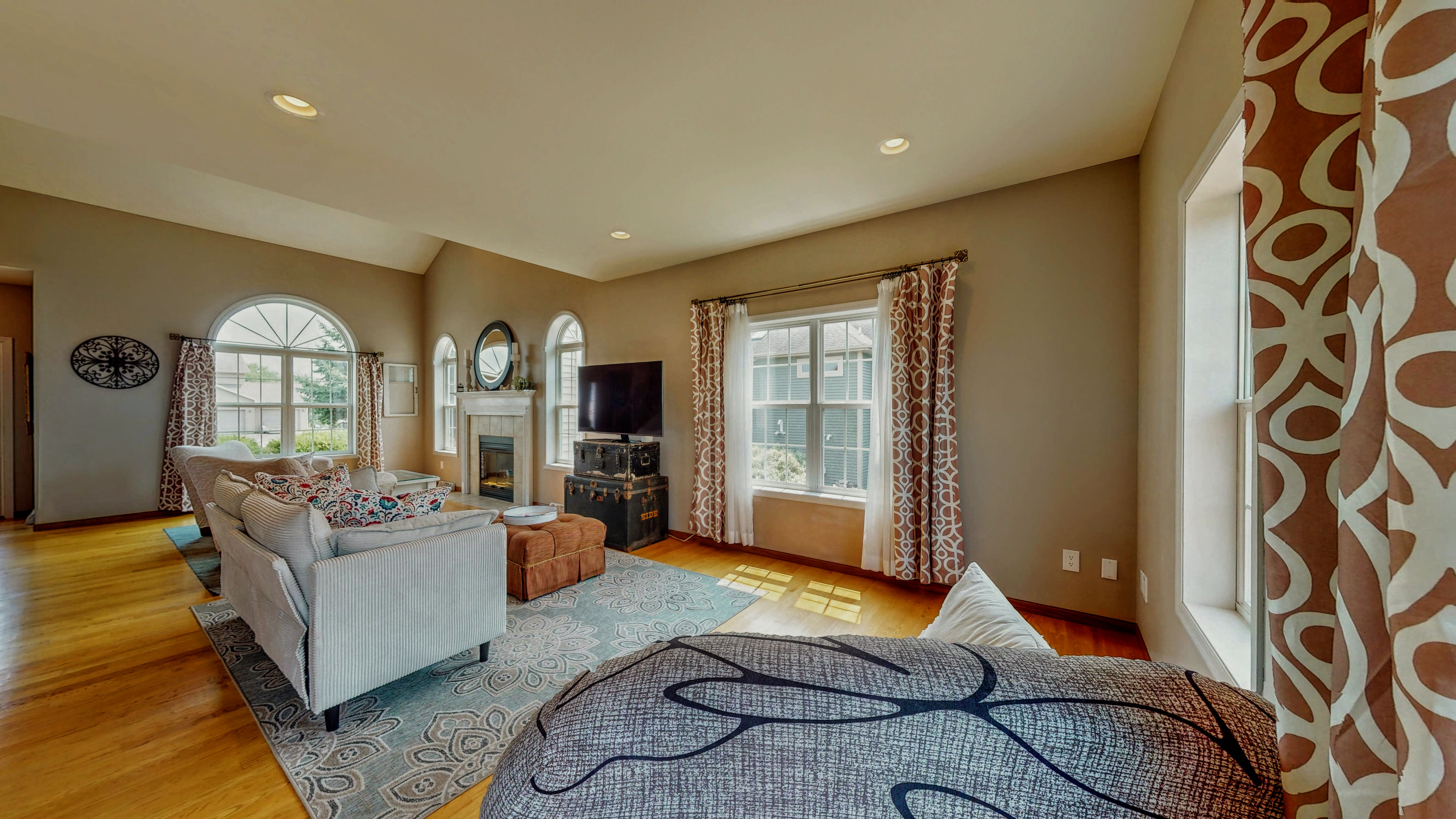 Koshkonong, Wisconsin, 53538, United States, 4 Bedrooms Bedrooms, ,4 BathroomsBathrooms,Residential,For Sale,1982148