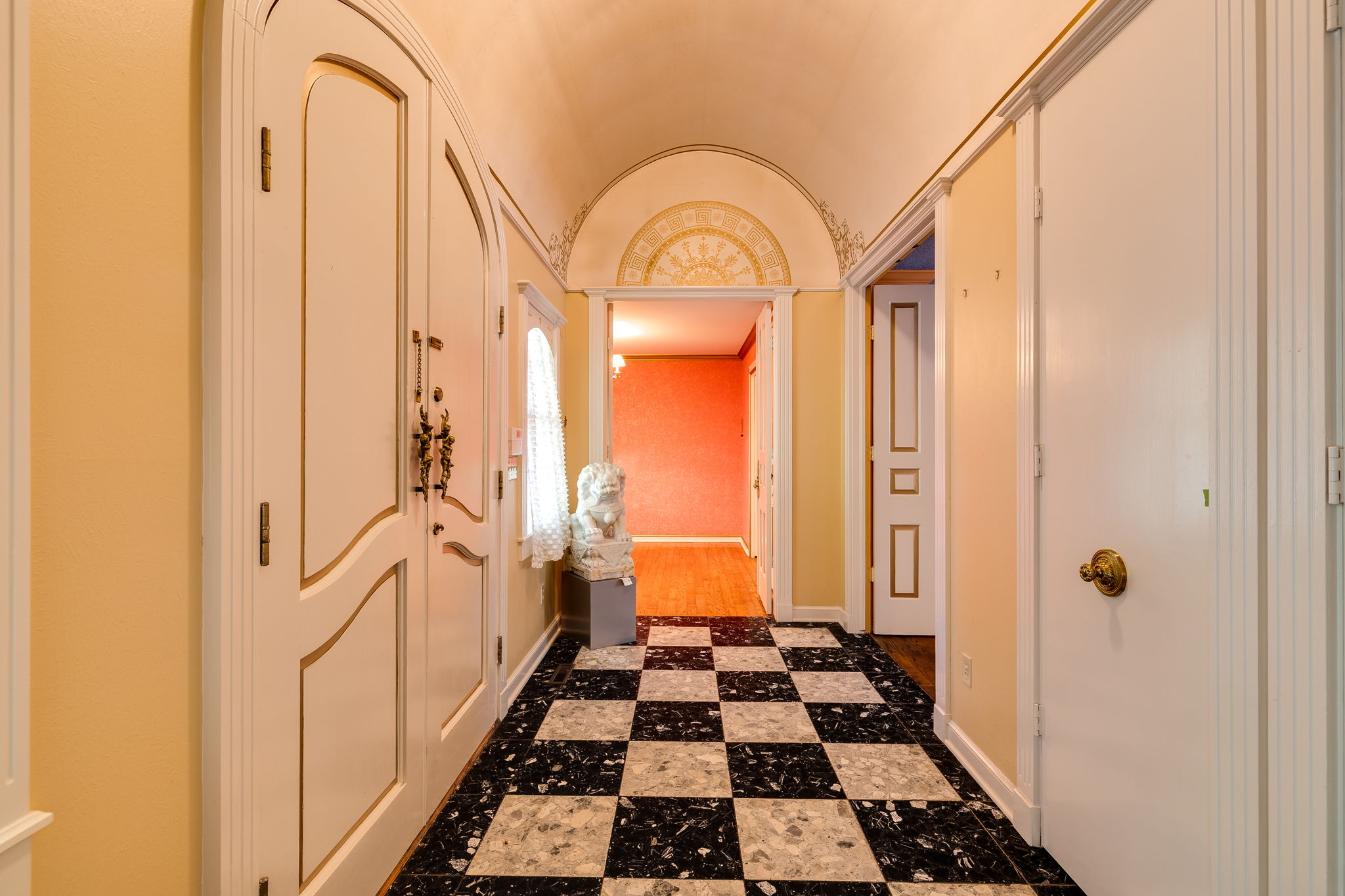  7104 Brentwood Road, Nichols Hills, OK 73116 - 物件實景
