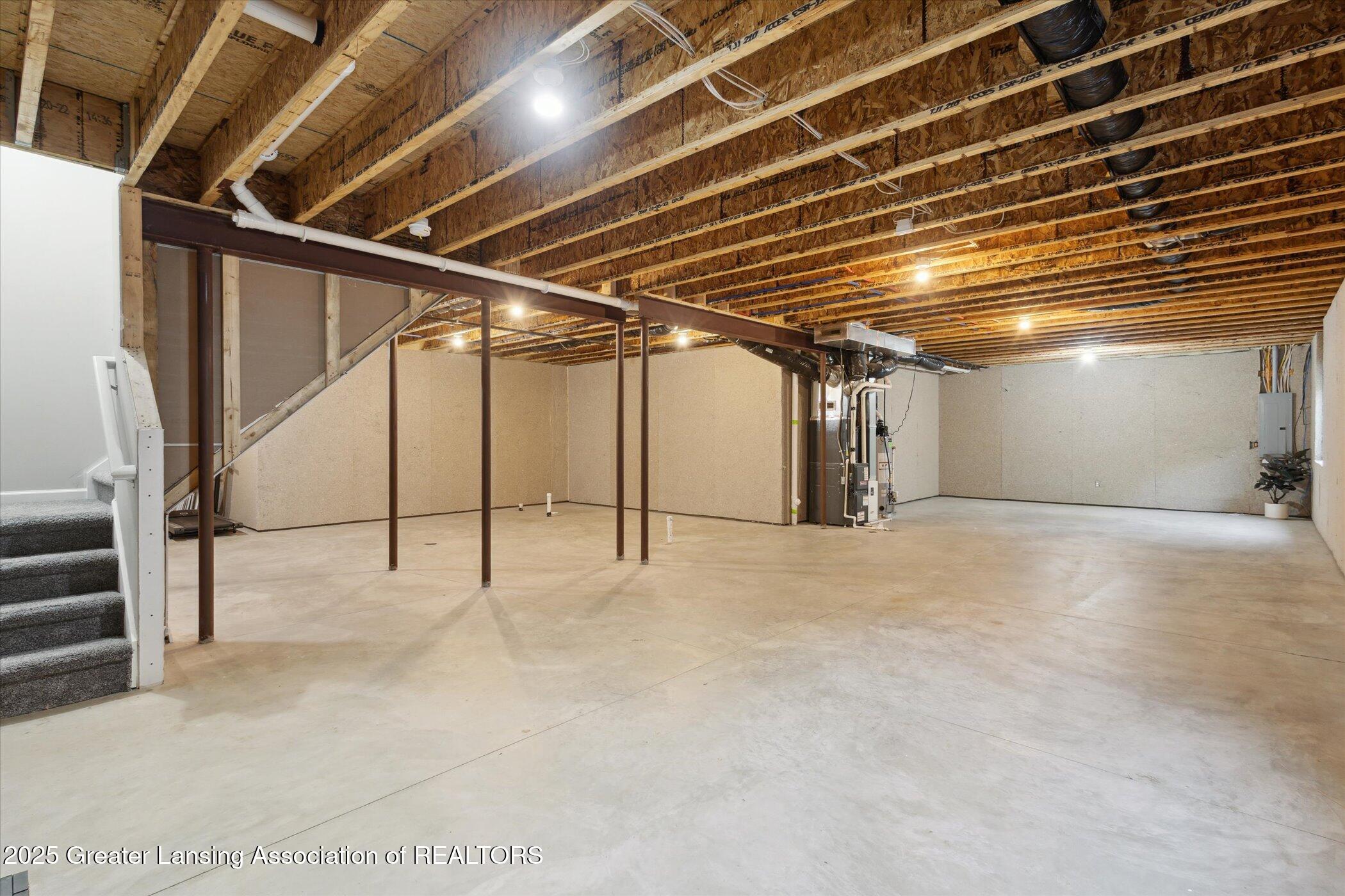Okemos, Michigan, 48864, United States, 4 Bedrooms Bedrooms, ,3 BathroomsBathrooms,Residential,For Sale,1891108