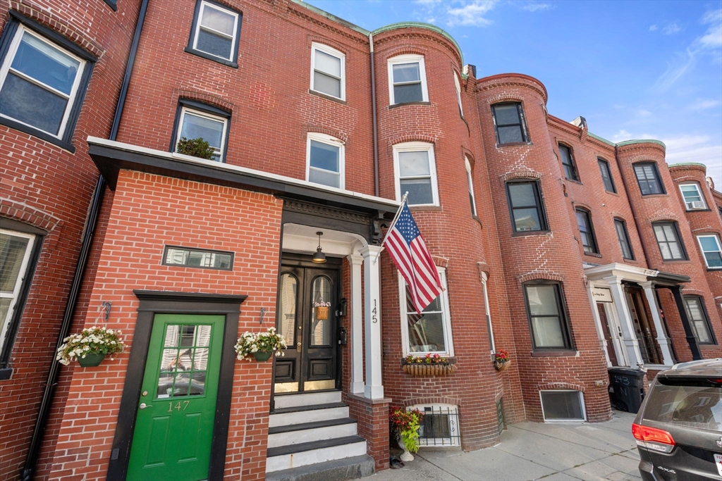 Boston, Massachusetts, 02127, United States, 2 Bedrooms Bedrooms, ,2 BathroomsBathrooms,Residential,For Sale,1939298