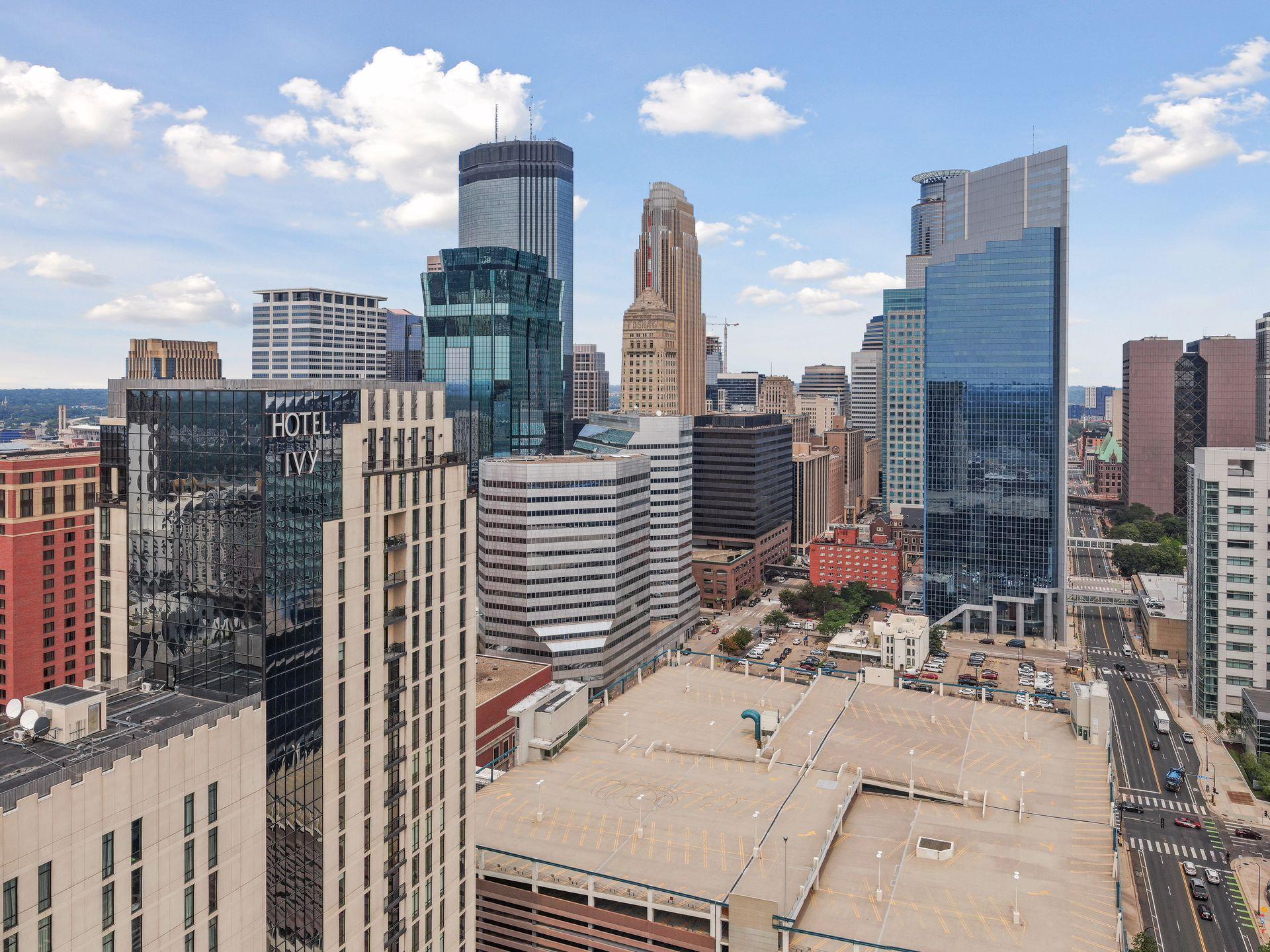 Minneapolis, Minnesota, 55403, United States, 2 Bedrooms Bedrooms, ,1 BathroomBathrooms,Residential,For Sale,1919843
