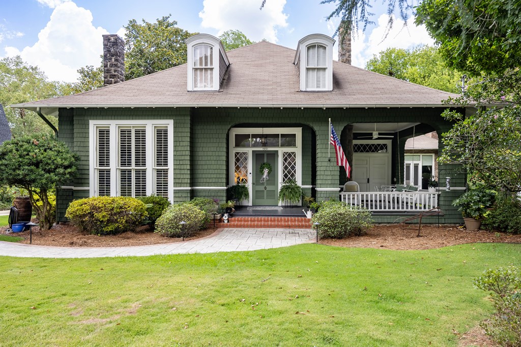 Columbus, Georgia, 31906, United States, 5 Bedrooms Bedrooms, ,4 BathroomsBathrooms,Residential,For Sale,1906987