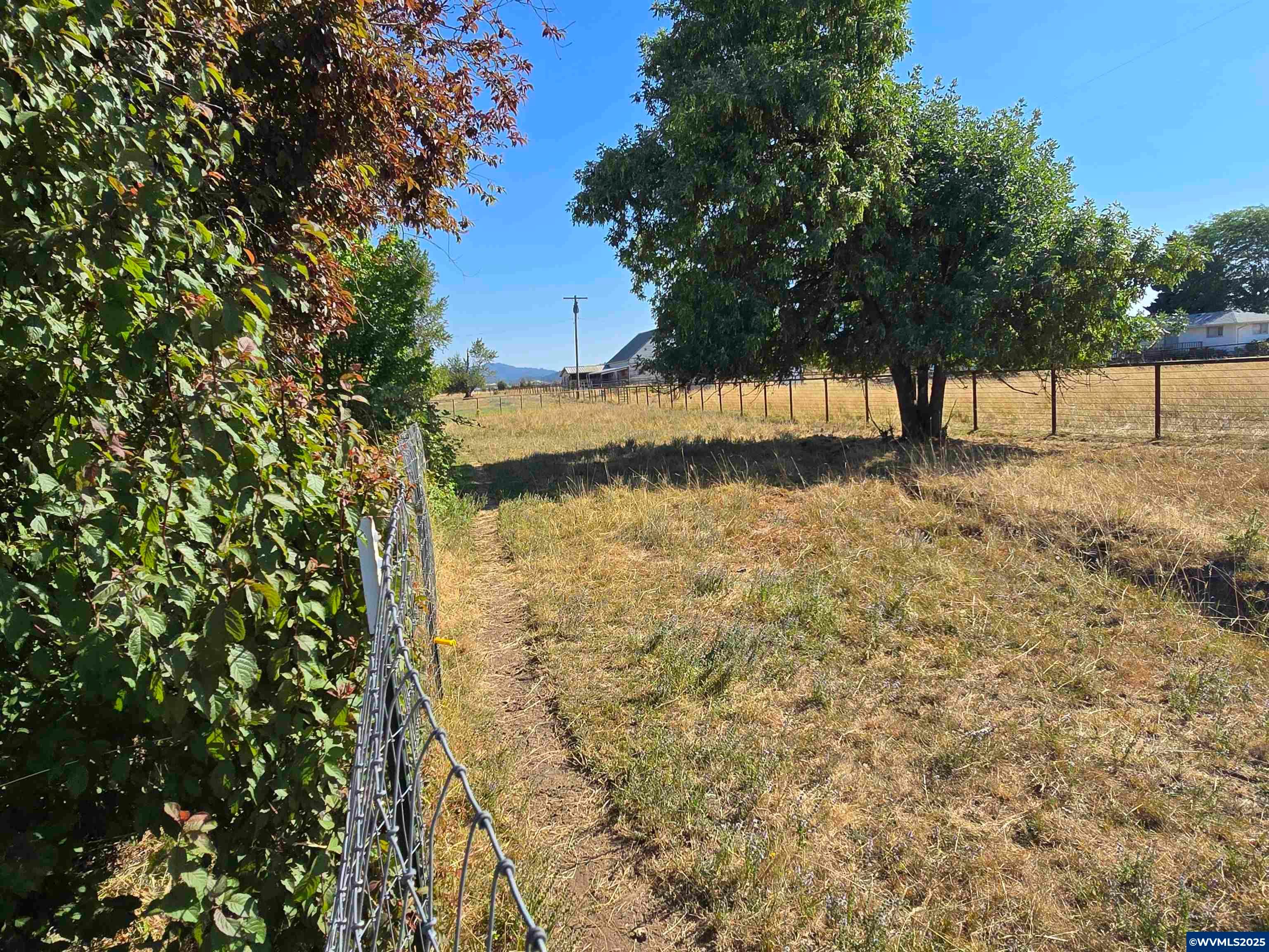 Lebanon, Oregon, 97355, United States, 3 Bedrooms Bedrooms, ,2 BathroomsBathrooms,Residential,For Sale,1911753