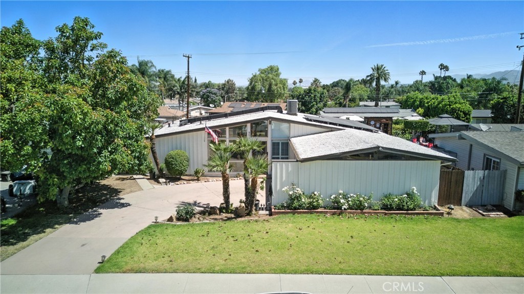 Corona, California, 92882, United States, 3 Bedrooms Bedrooms, ,2 BathroomsBathrooms,Residential,For Sale,1909453