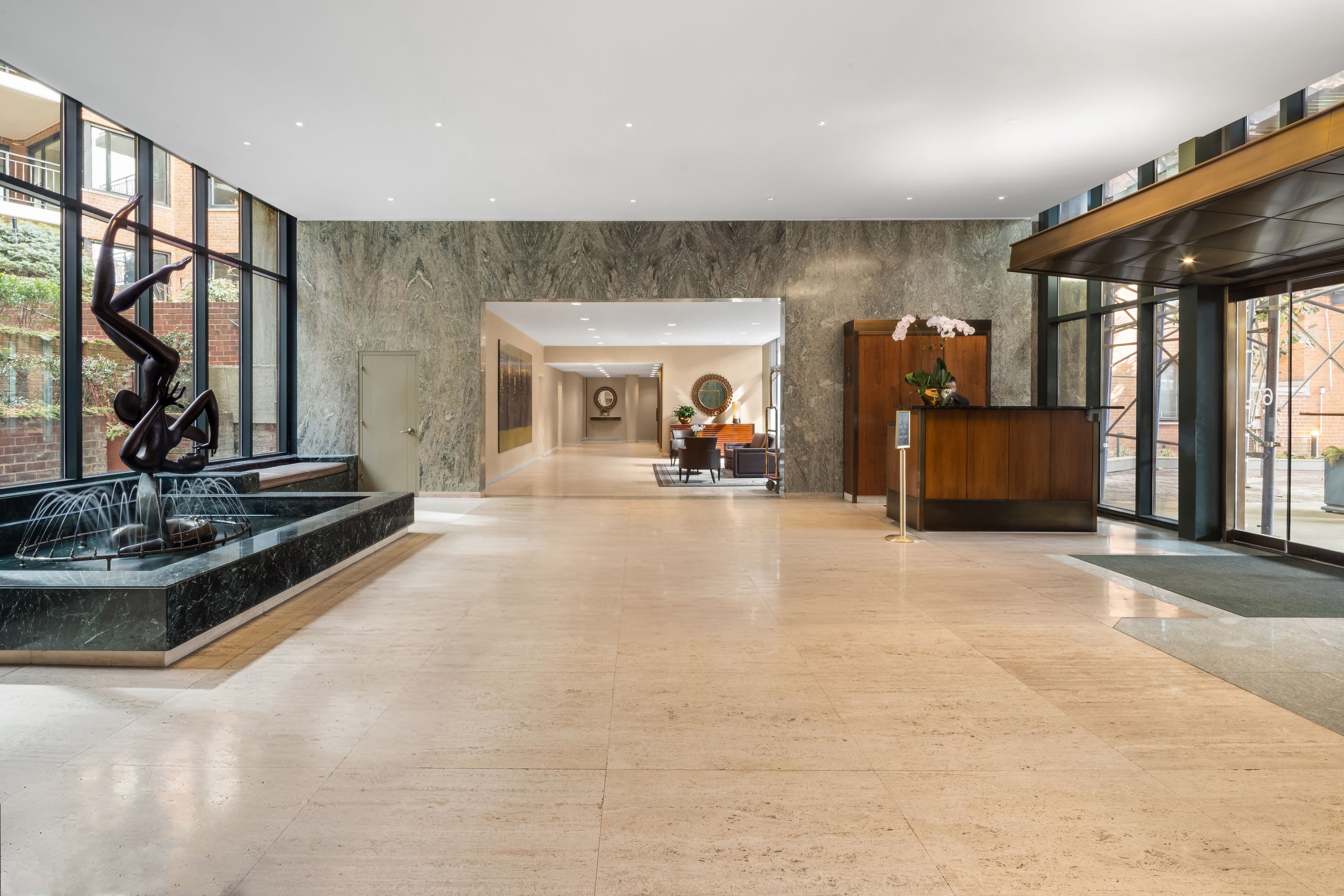  60 Sutton Place South - 物件實景