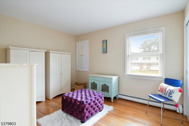 Fairfield Twp., New Jersey, 07004, United States, 3 Bedrooms Bedrooms, ,3 BathroomsBathrooms,Residential,For Sale,1923518