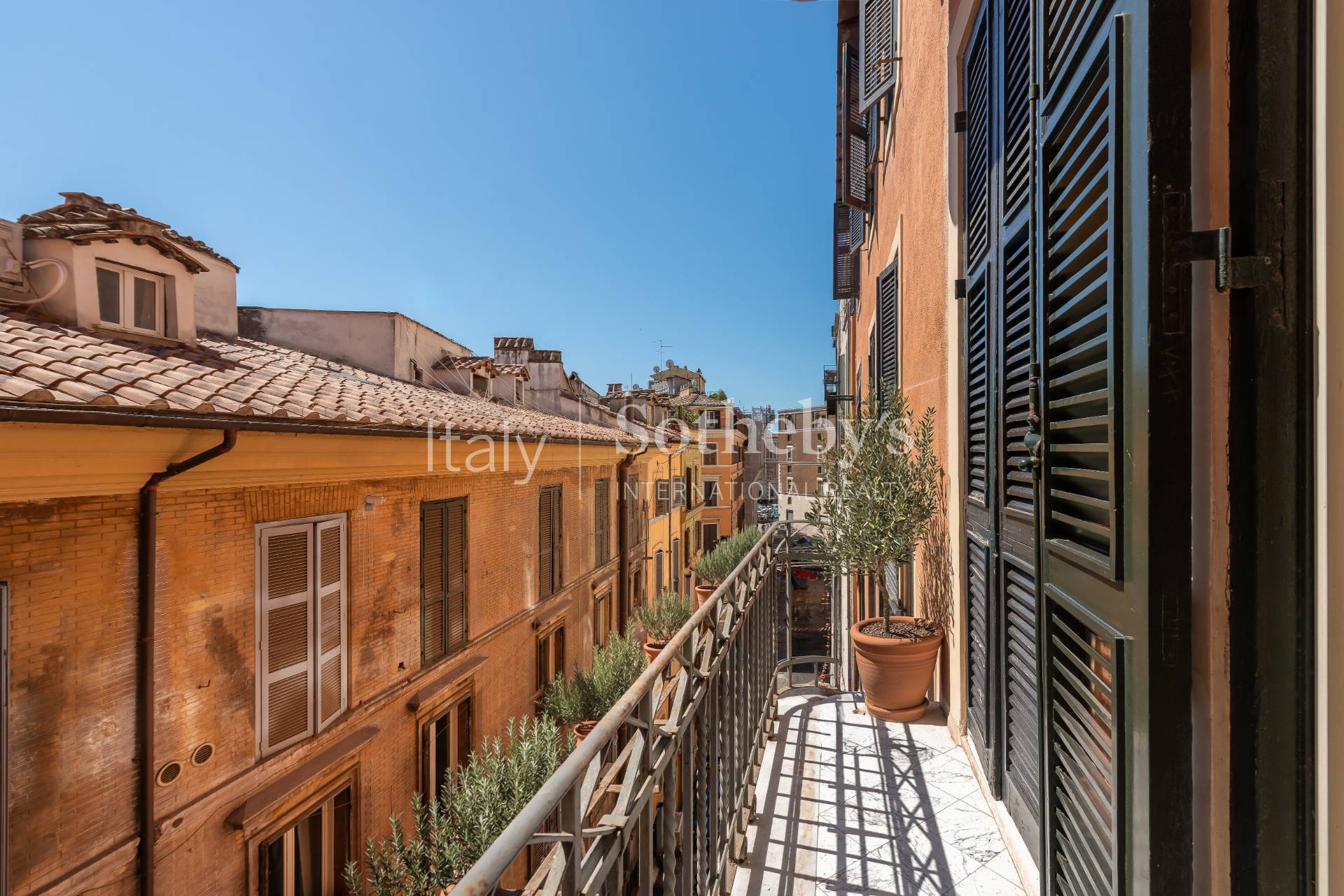  An Exclusive Pied-À-Terre in Rome’s Historic Center - 物件實景