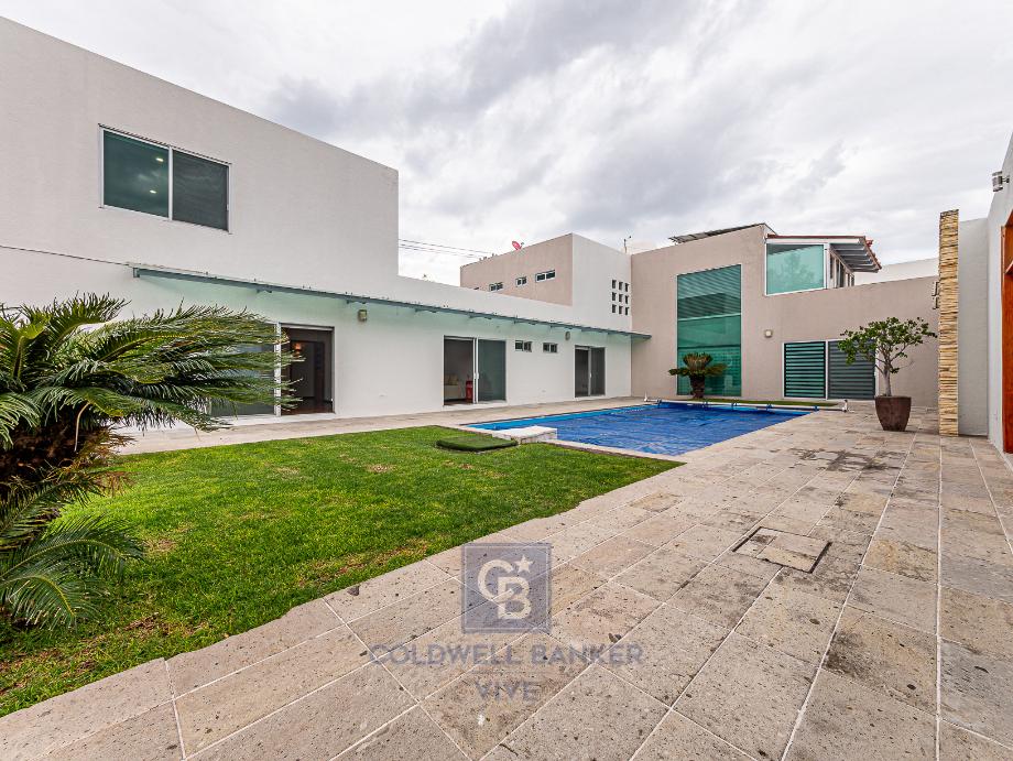 Nogales, Corregidora, Querétaro, 76904, Mexico, 5 Bedrooms Bedrooms, ,6 BathroomsBathrooms,Residential,For Sale,Nogales,1443415