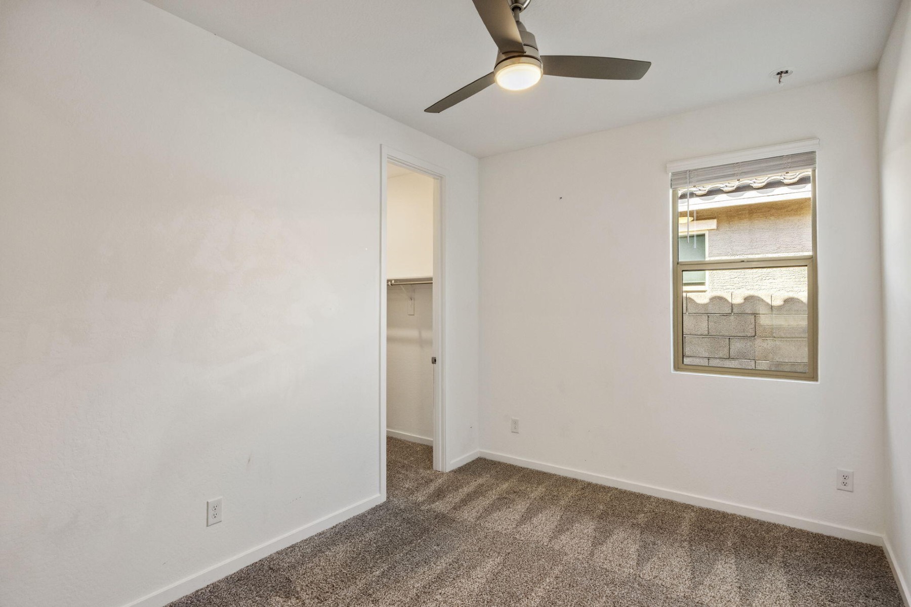  16023 W El Cortez Place¦Surprise, AZ - 物件實景