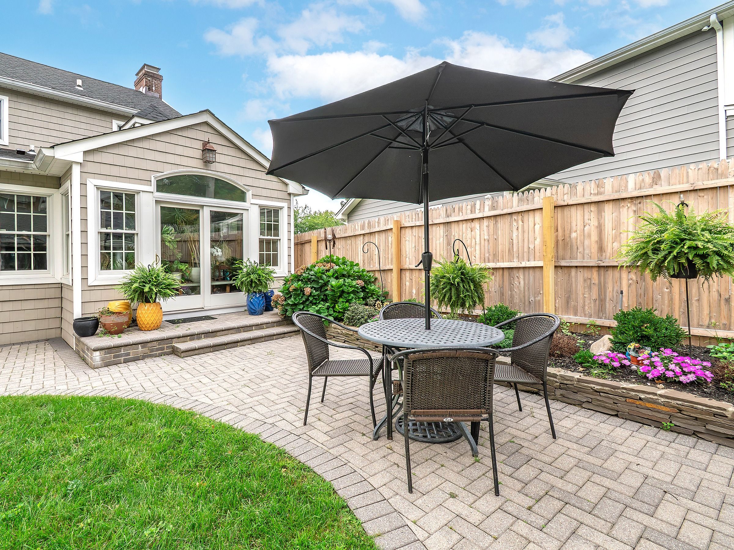  30 Waverly Street, Glen Head, NY 11545 - 物件實景
