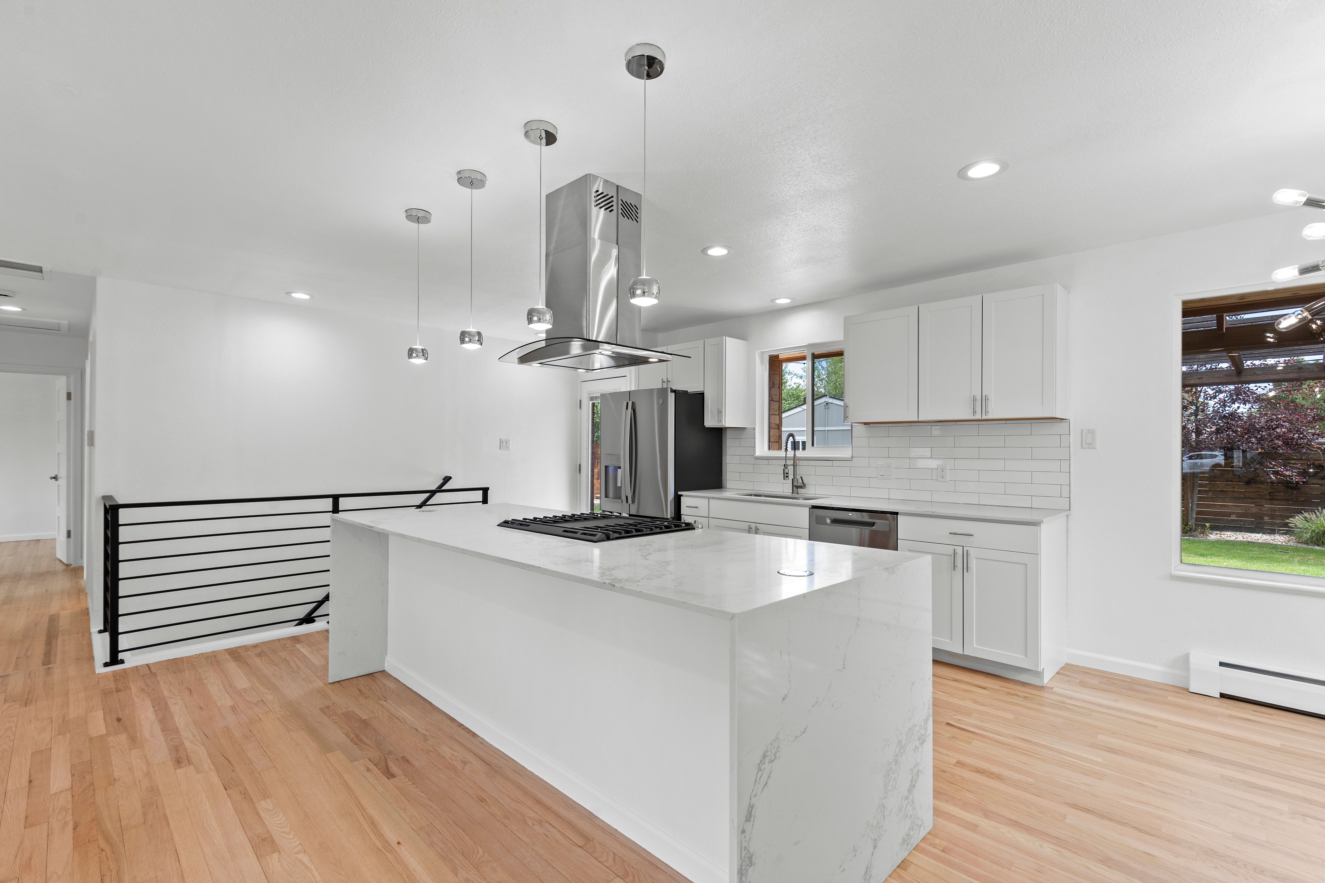  Fully Renovated and Beautifully Reimagined in Sought-After Hilltop South - 物件實景