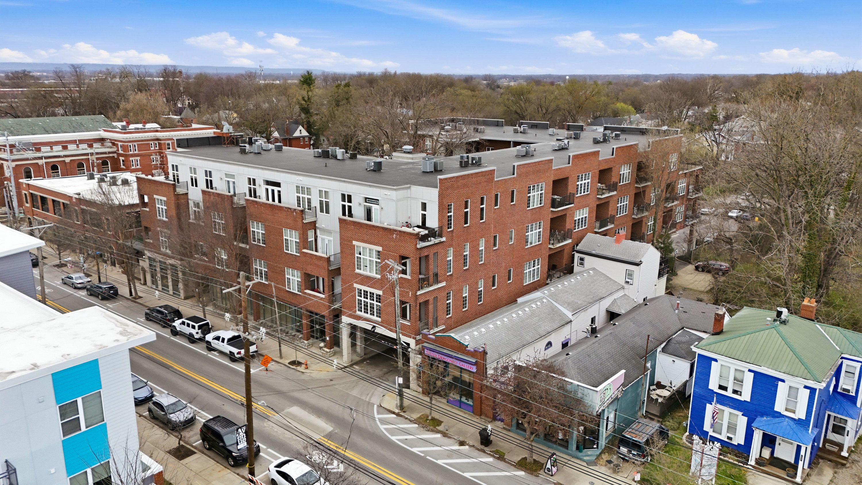  2011 Frankfort Avenue 303, Louisville, KY 40206 - 物件實景