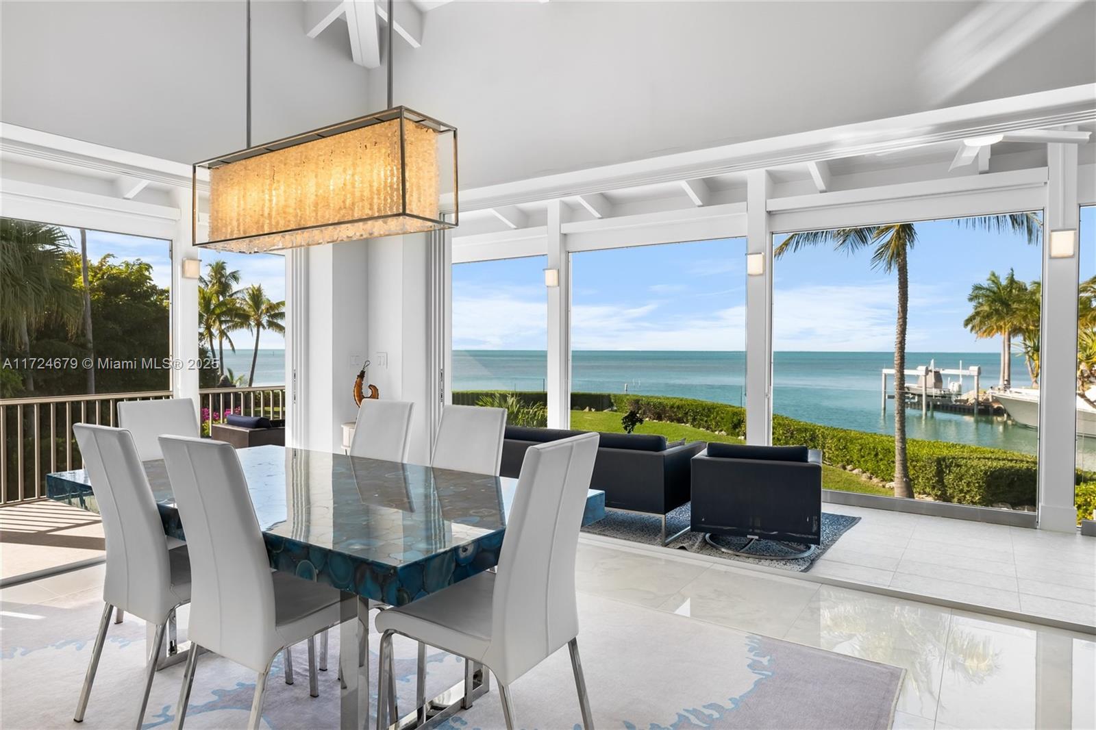 Islamorada, Florida, 33036, United States, 6 Bedrooms Bedrooms, ,4 BathroomsBathrooms,Residential,For Sale,1932543