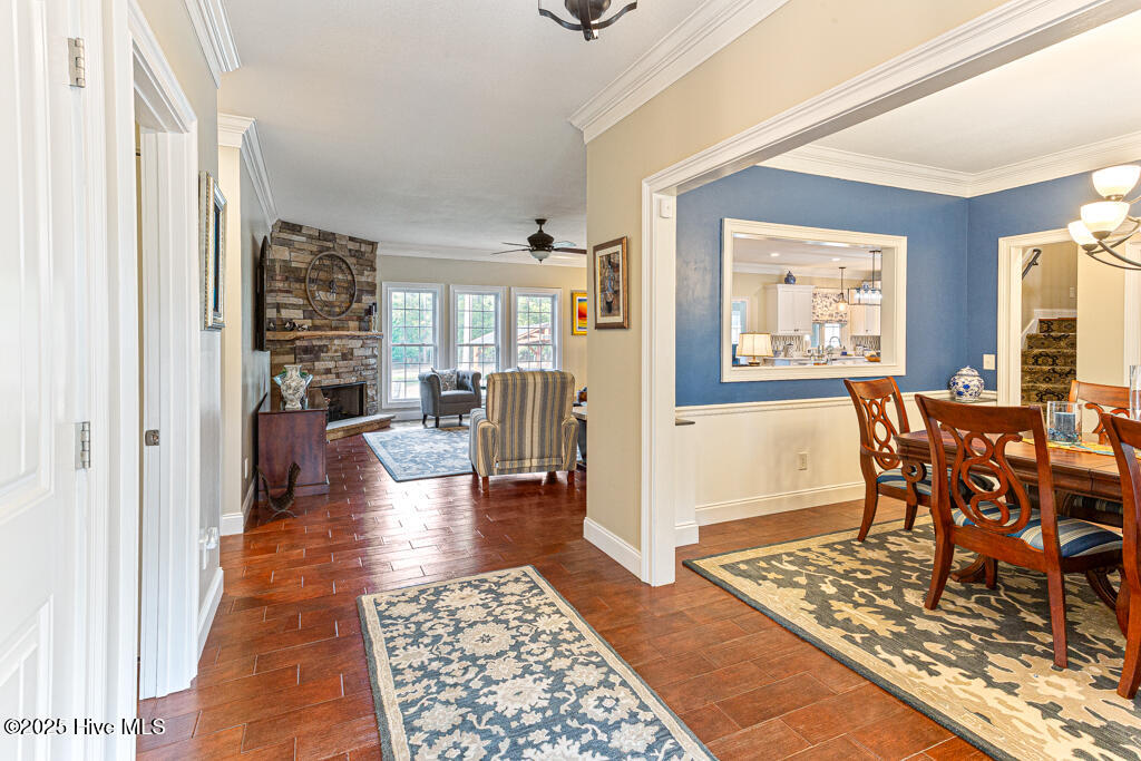 West End, North Carolina, 27376, United States, 4 Bedrooms Bedrooms, ,4 BathroomsBathrooms,Residential,For Sale,1877359