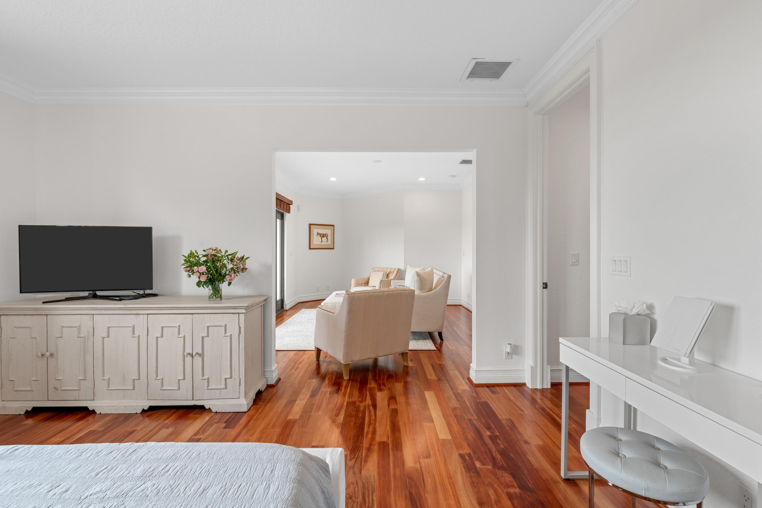  3585 Aiken Court - 物件實景