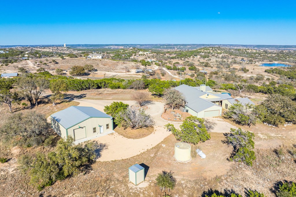 Kerrville, Texas, 78028, United States, 4 Bedrooms Bedrooms, ,5 BathroomsBathrooms,Residential,For Sale,1740072