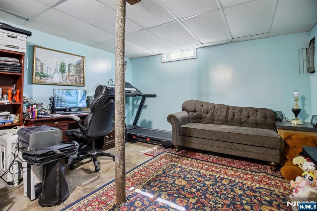 Ridgewood, New Jersey, 07450, United States, 3 Bedrooms Bedrooms, ,2 BathroomsBathrooms,Residential,For Sale,1988211