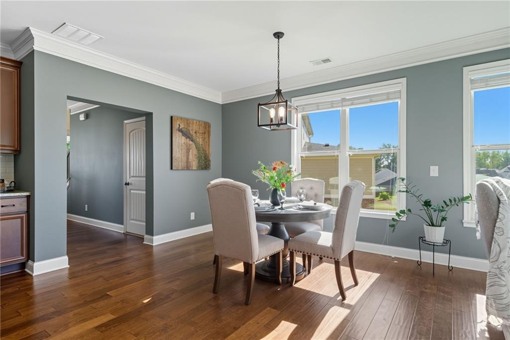 Cumming, Georgia, 30040, United States, 6 Bedrooms Bedrooms, ,5 BathroomsBathrooms,Residential,For Sale,1974767