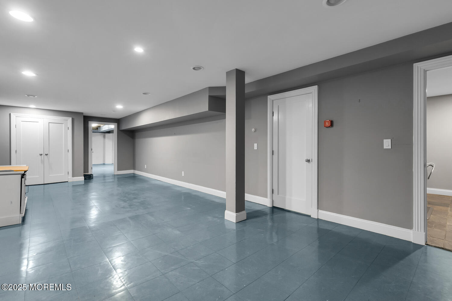 Middletown, New Jersey, 07748, United States, 4 Bedrooms Bedrooms, ,5 BathroomsBathrooms,Residential,For Sale,1990741