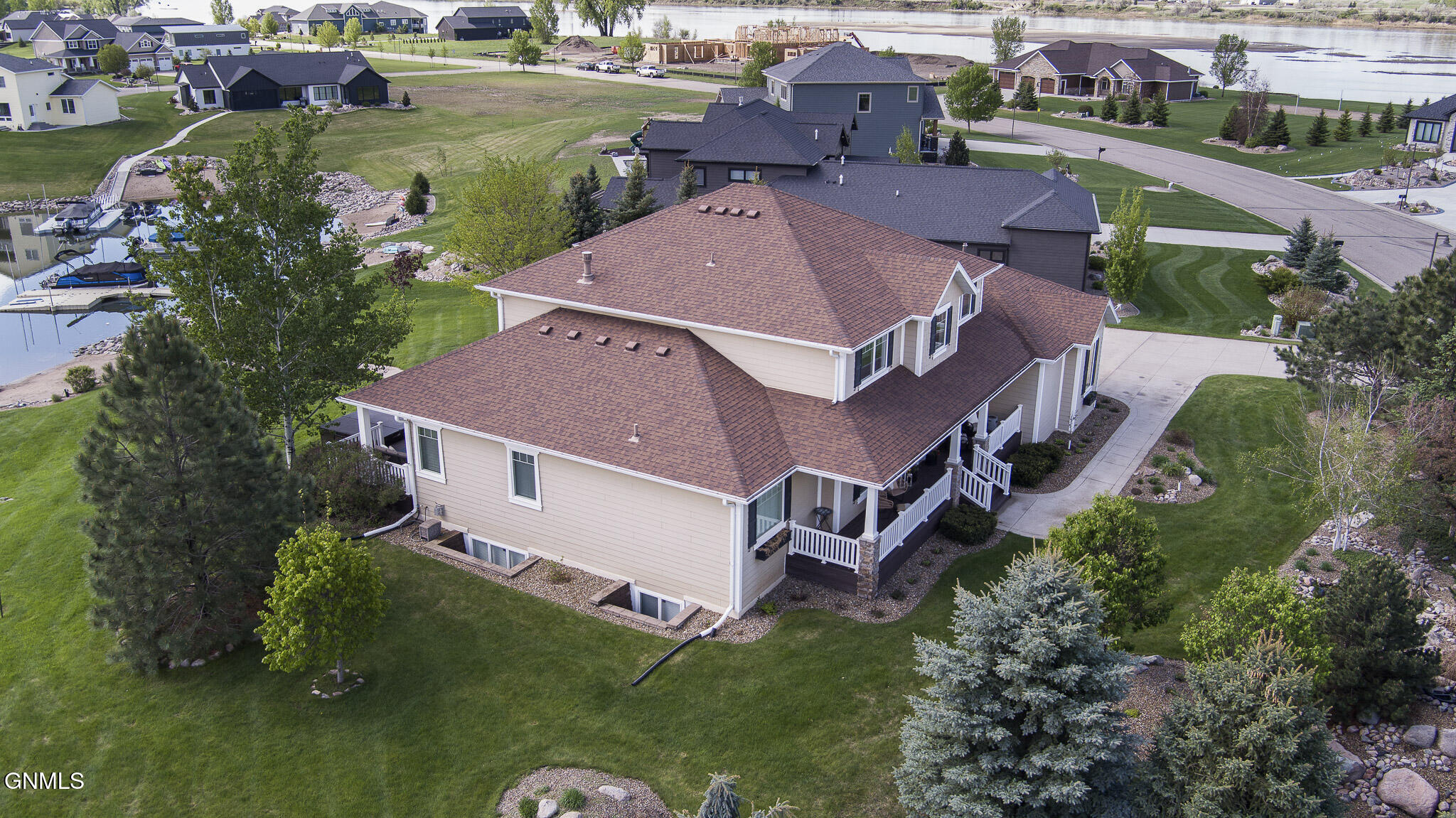 Bismarck, North Dakota, 58503, United States, 6 Bedrooms Bedrooms, ,5 BathroomsBathrooms,Residential,For Sale,1810584