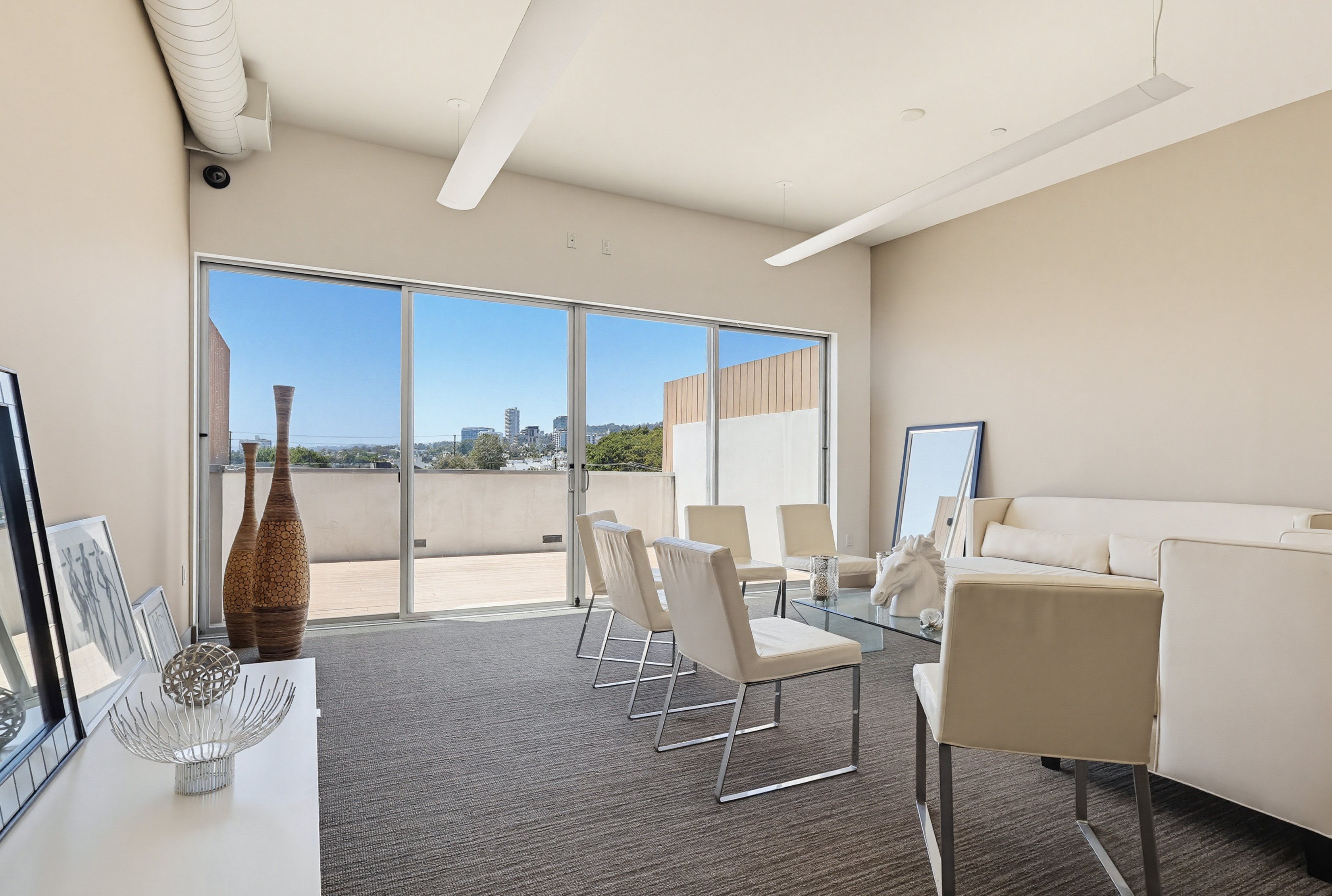  855 Croft Avenue, Los Angeles, CA 90069 - 物件實景