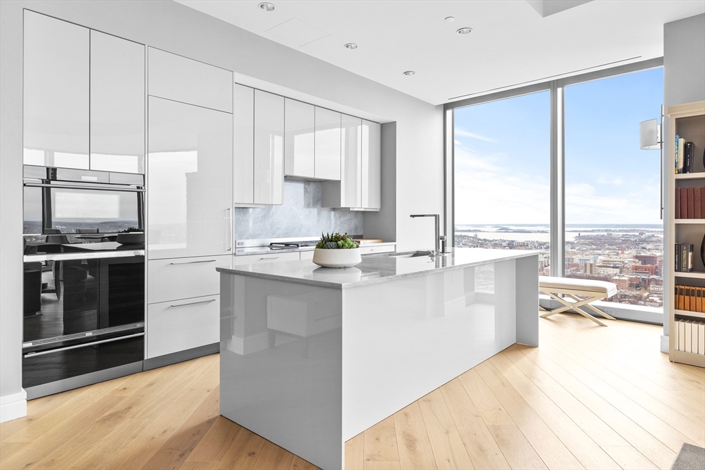 Boston, Massachusetts, 02115, United States, 5 Bedrooms Bedrooms, ,7 BathroomsBathrooms,Residential,For Sale,1688513