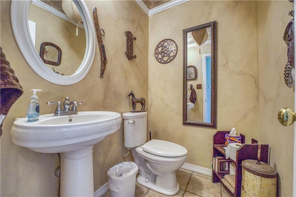 Harrison, Arkansas, 72601, United States, 4 Bedrooms Bedrooms, ,4 BathroomsBathrooms,Residential,For Sale,1763451