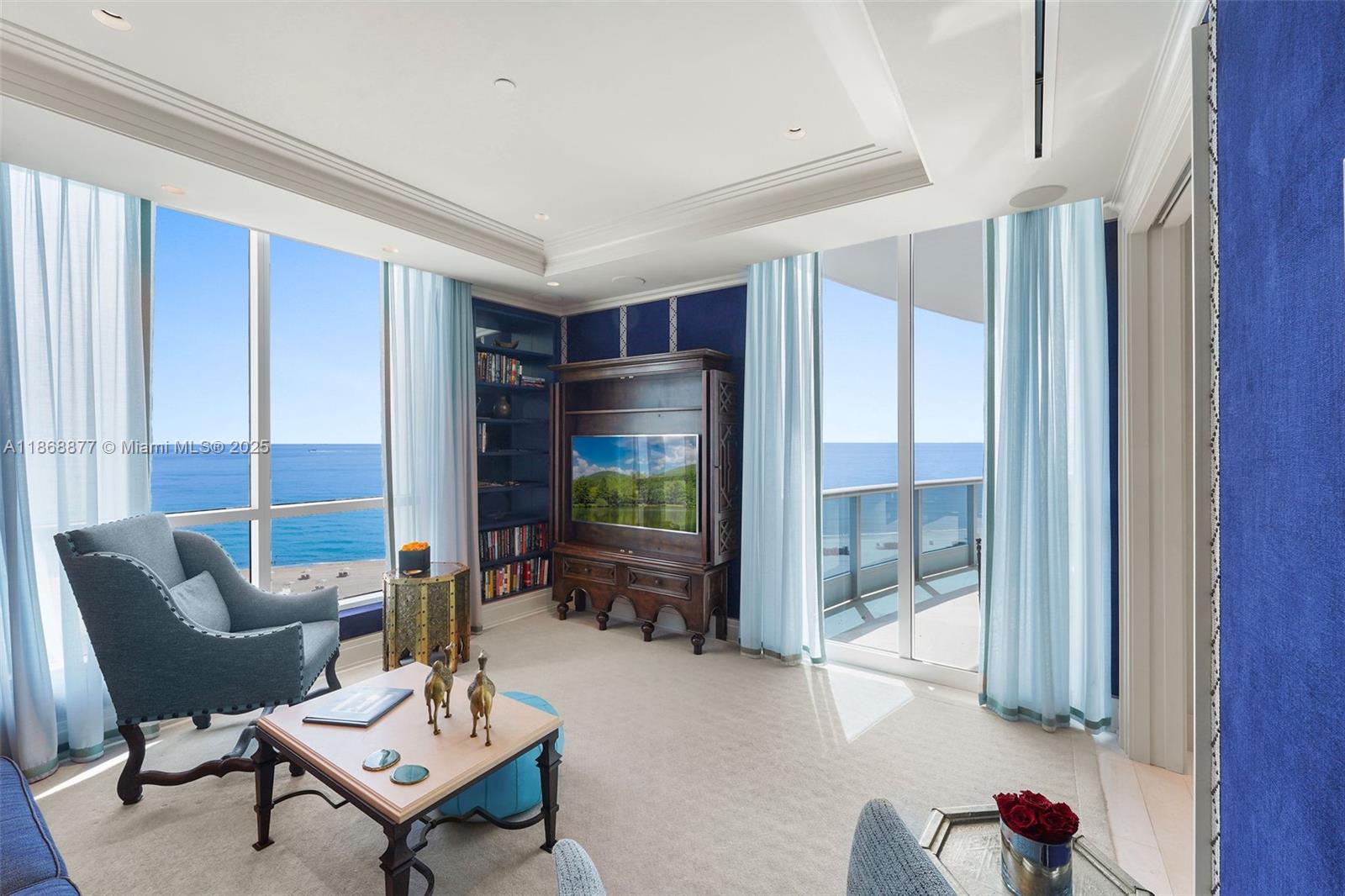 Miami Beach, Florida, 33140, United States, 3 Bedrooms Bedrooms, ,4 BathroomsBathrooms,Residential,For Sale,1934694