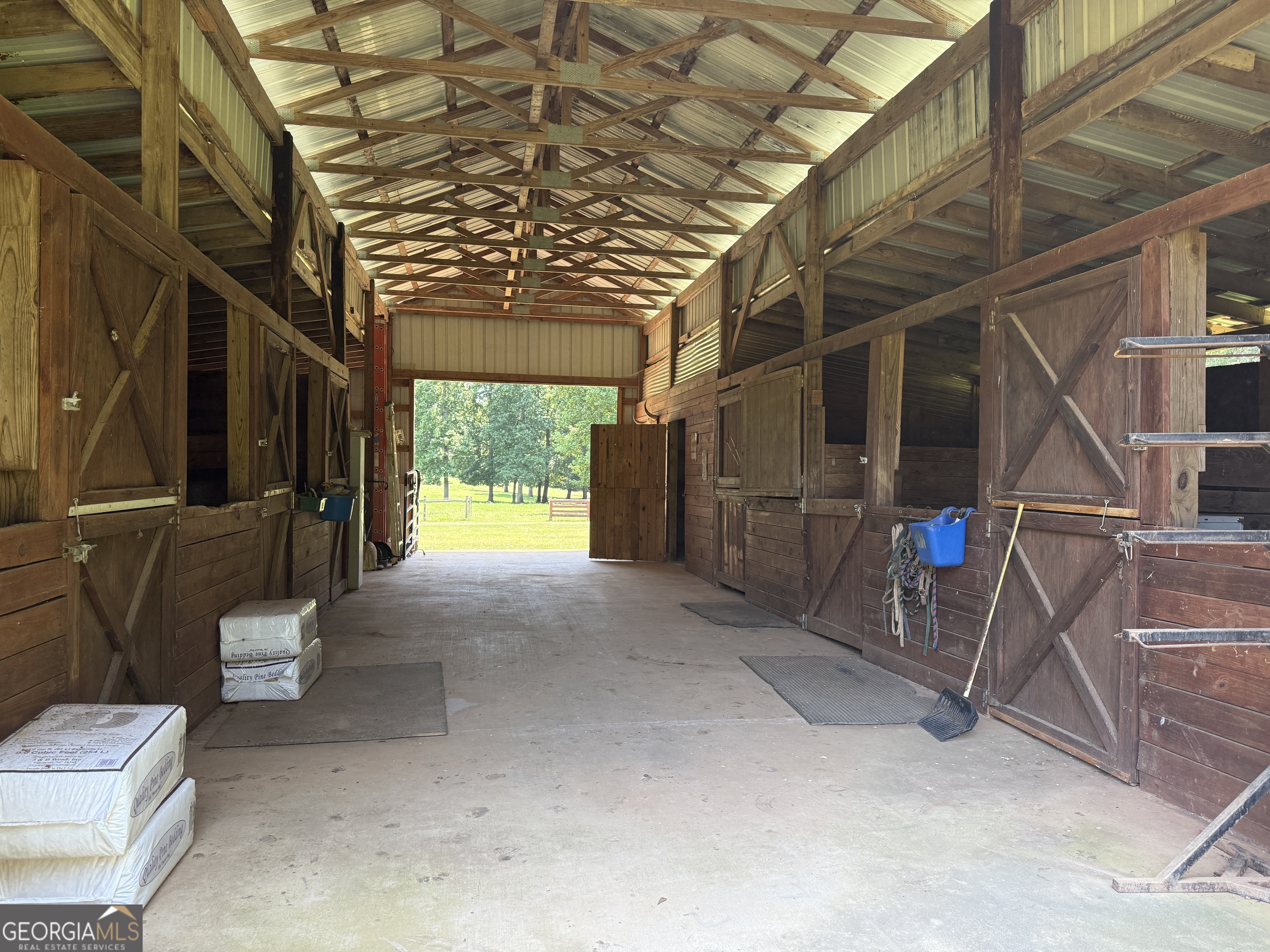 Colbert, Georgia, 30628, United States, 2 Bedrooms Bedrooms, ,2 BathroomsBathrooms,Residential,For Sale,1827450