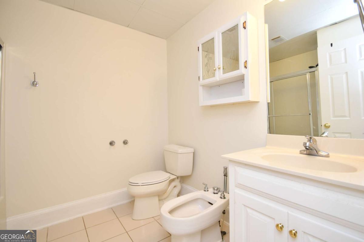 Athens, Georgia, 30607, United States, 5 Bedrooms Bedrooms, ,5 BathroomsBathrooms,Residential,For Sale,1993112