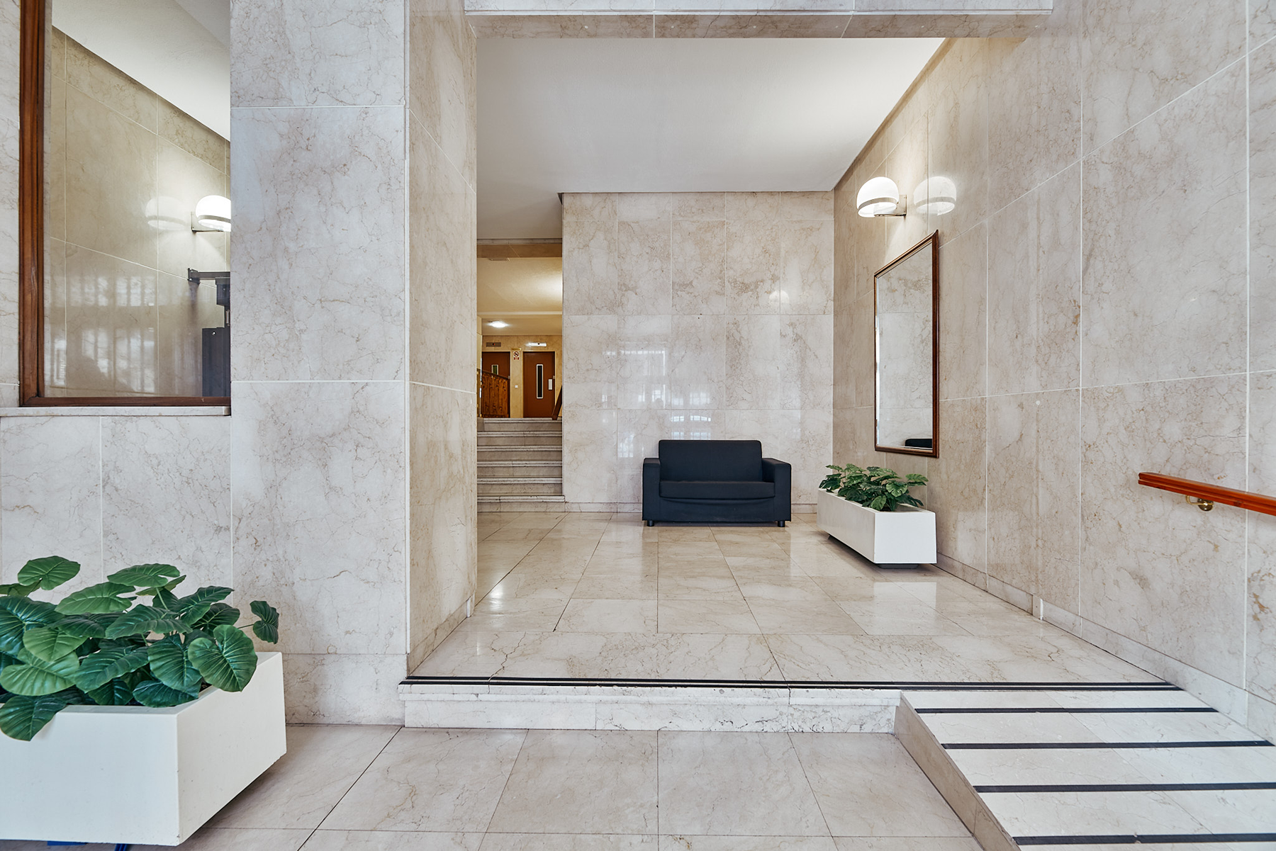  3-bedroom flat with balcony in Salamanca - 物件實景