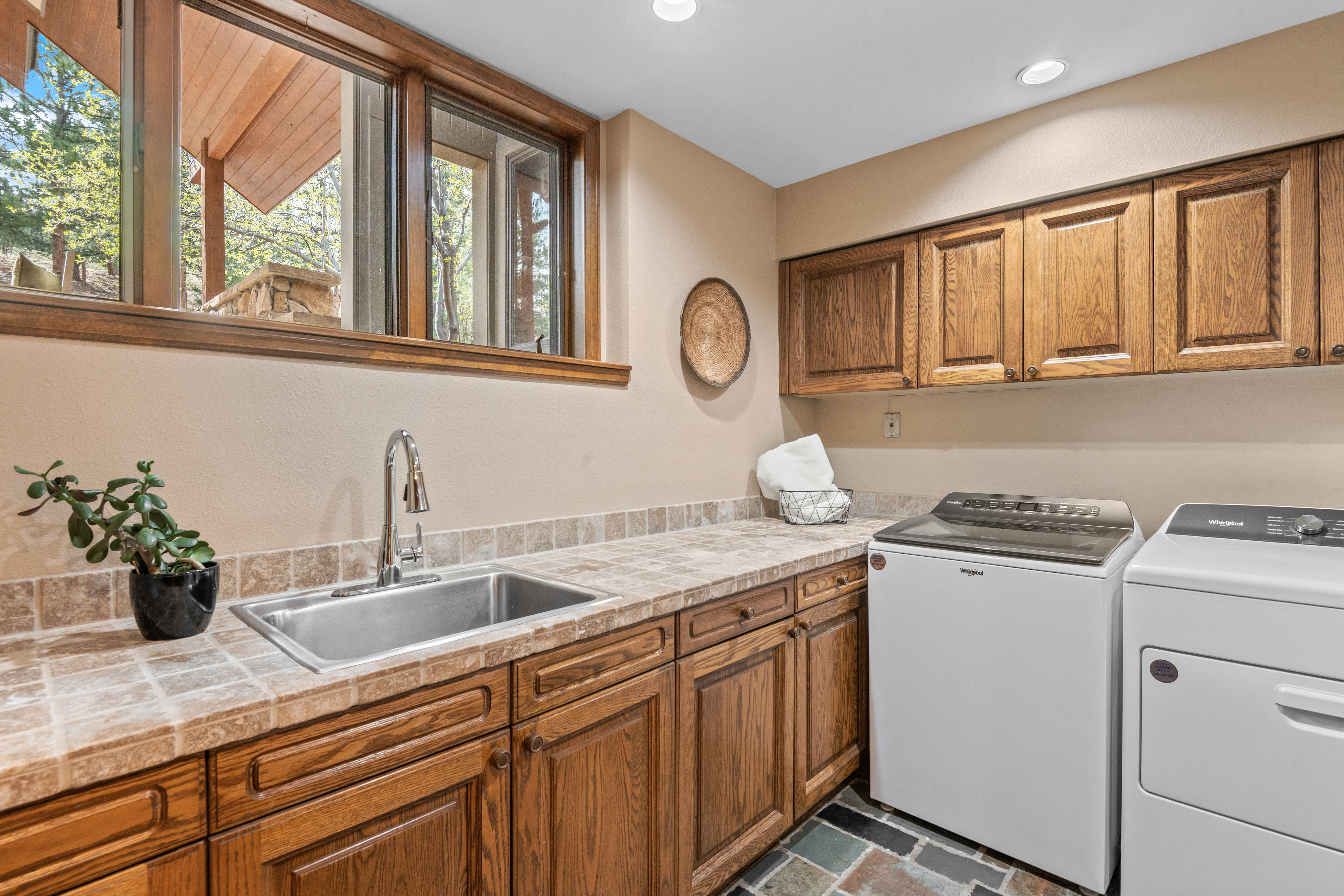  Exceptional Mountain Estate - 物件實景