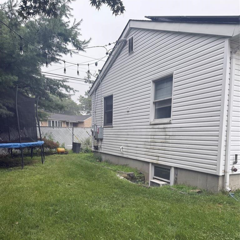 Ronkonkoma, New York, 11779, United States, 3 Bedrooms Bedrooms, ,2 BathroomsBathrooms,Residential,For Sale,1876247