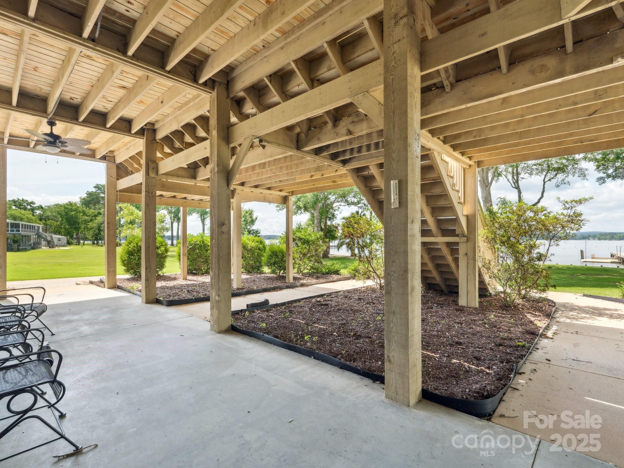 Liberty Hill, South Carolina, 29074, United States, 4 Bedrooms Bedrooms, ,5 BathroomsBathrooms,Residential,For Sale,1876148