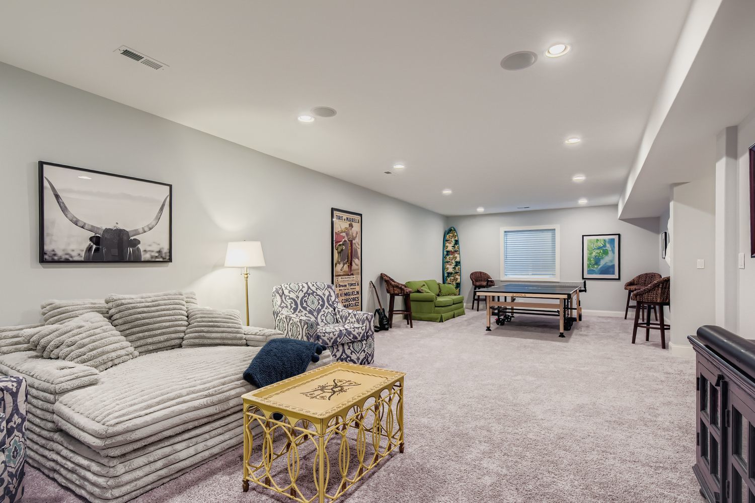 Elmhurst, Illinois, 60126, United States, 4 Bedrooms Bedrooms, ,5 BathroomsBathrooms,Residential,For Sale,1984205