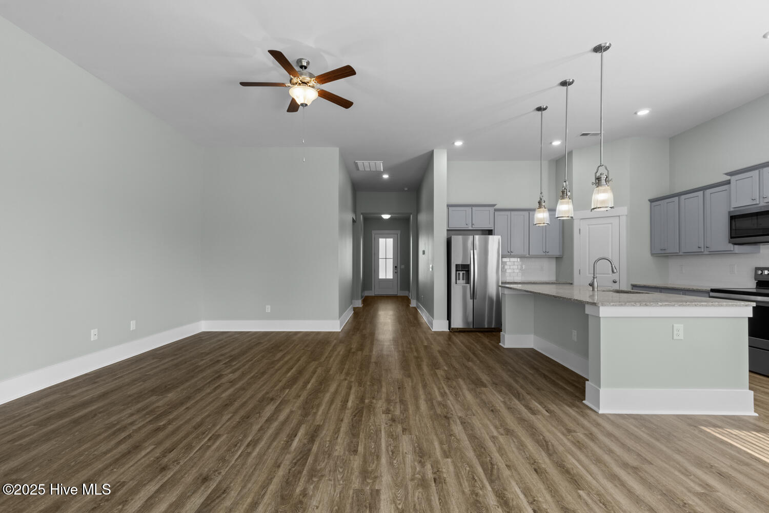 Surf City, North Carolina, 28445, United States, 4 Bedrooms Bedrooms, ,2 BathroomsBathrooms,Residential,For Sale,1987311