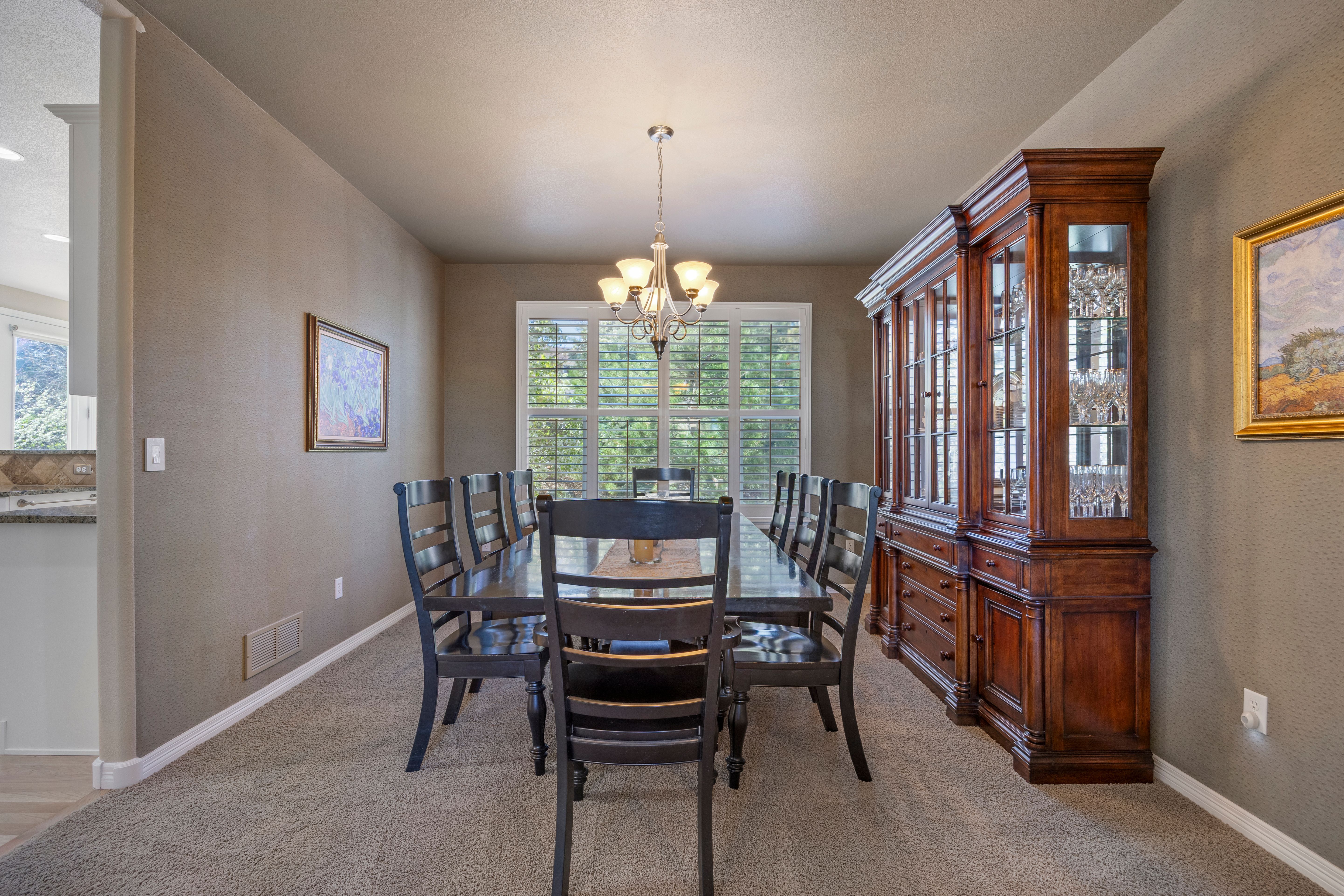  Impressive Two-Story Home Nestled in the Desirable Castle Pines Community - 物件實景