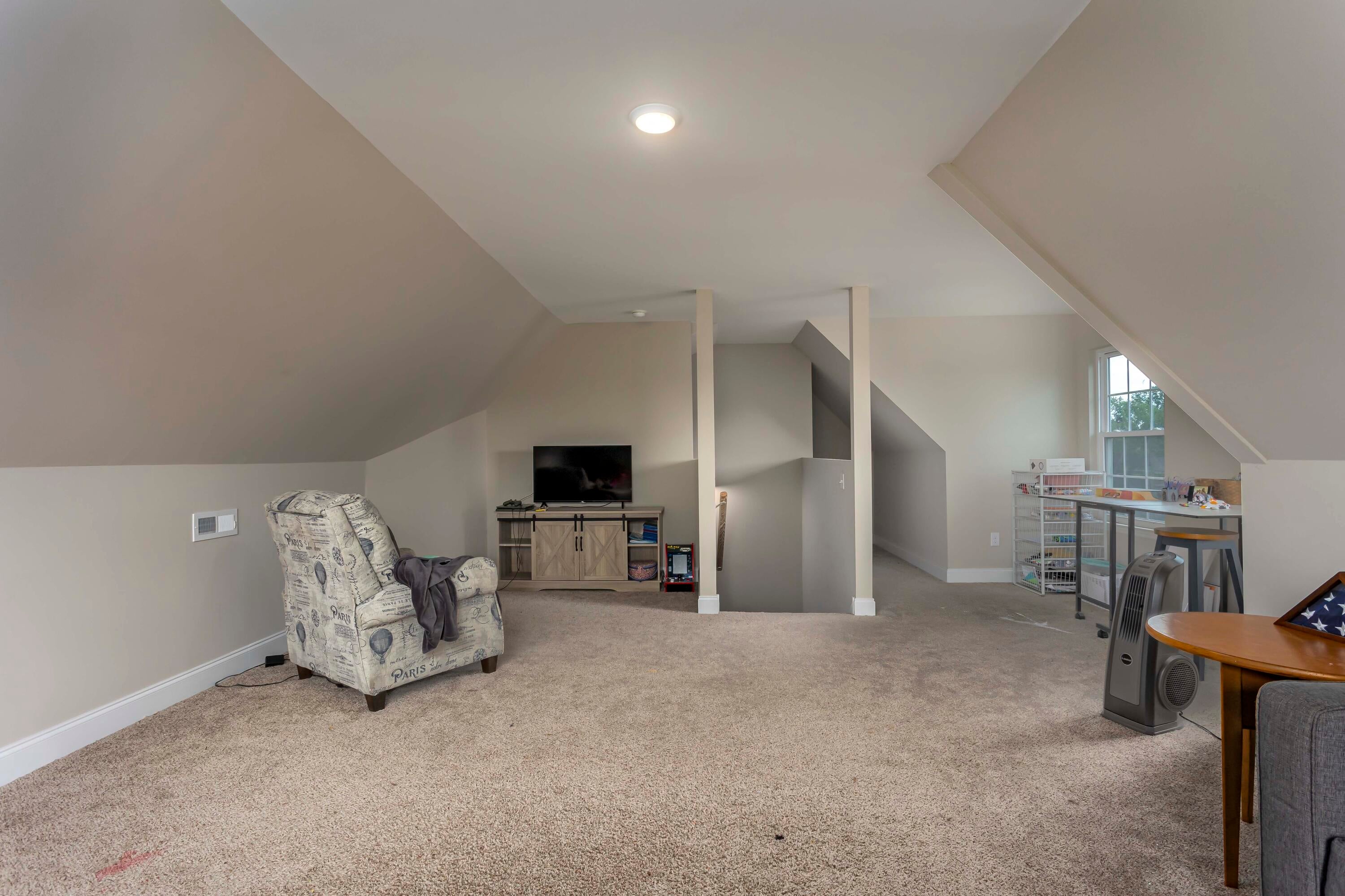 Dayton, Tennessee, 37321, United States, 3 Bedrooms Bedrooms, ,2 BathroomsBathrooms,Residential,For Sale,1901009