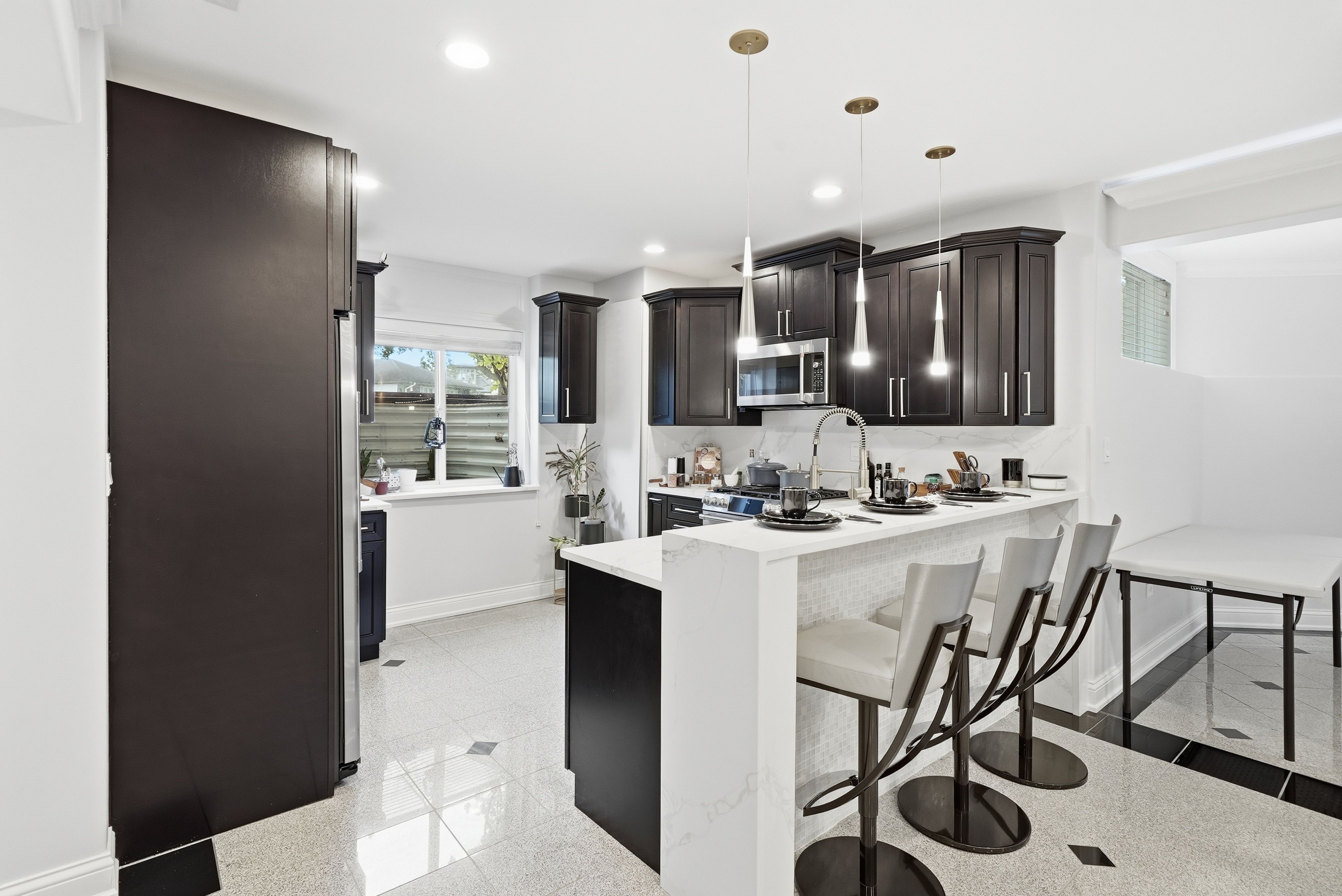  Perfectly Positioned in the Prestigious Golfview Hills Community of Hinsdale - 物件實景