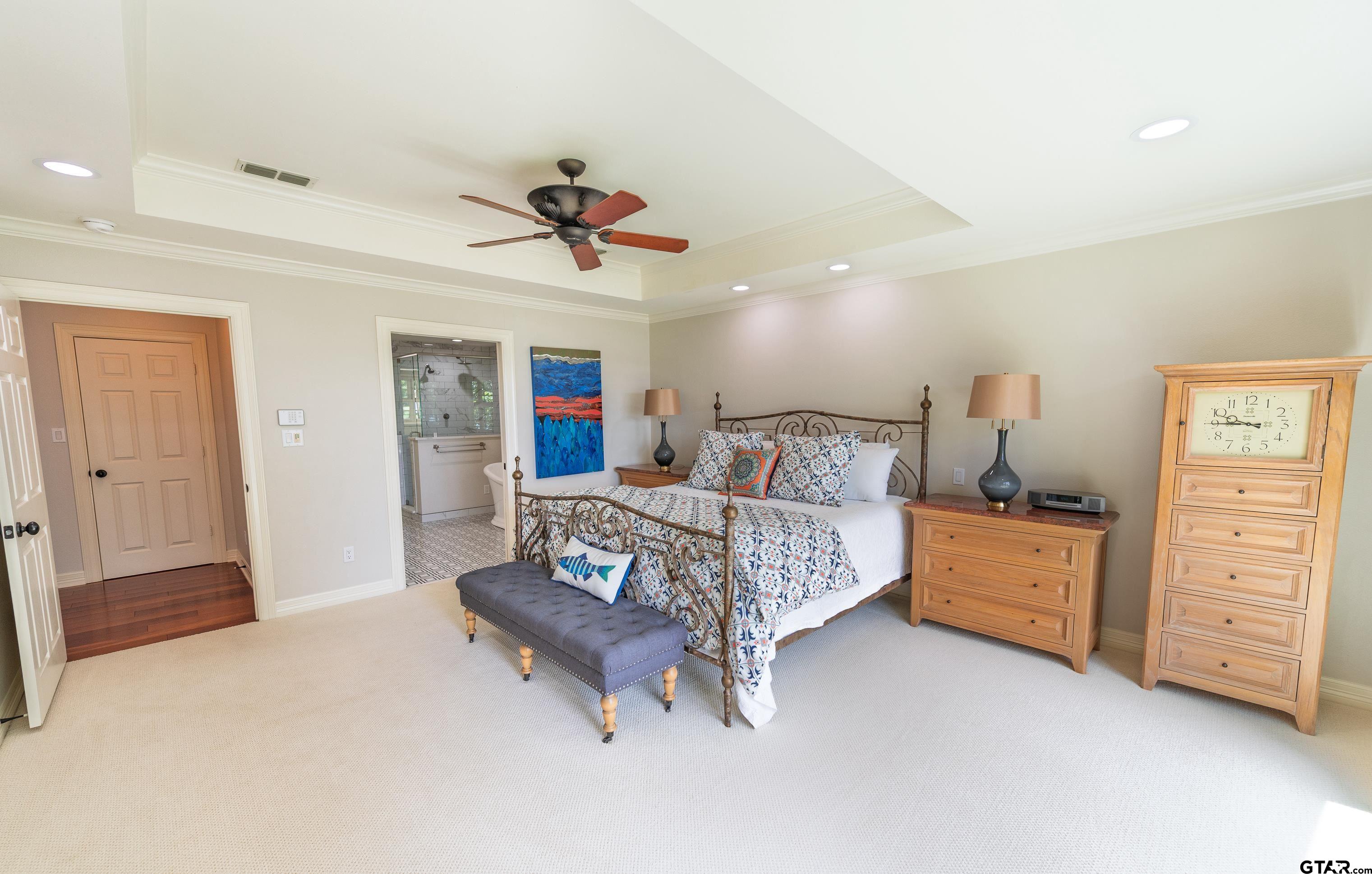 Pittsburg, Texas, 75686, United States, 4 Bedrooms Bedrooms, ,3 BathroomsBathrooms,Residential,For Sale,1895197