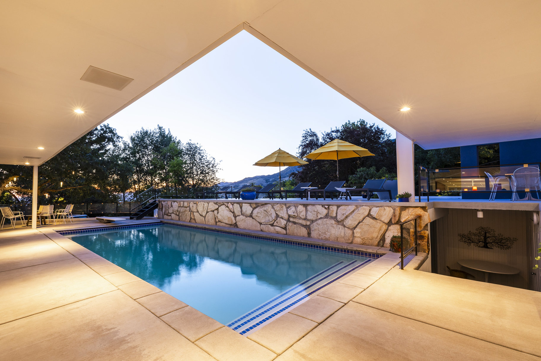  A Mid-Century Masterpiece with Soul and Provenance - 物件實景