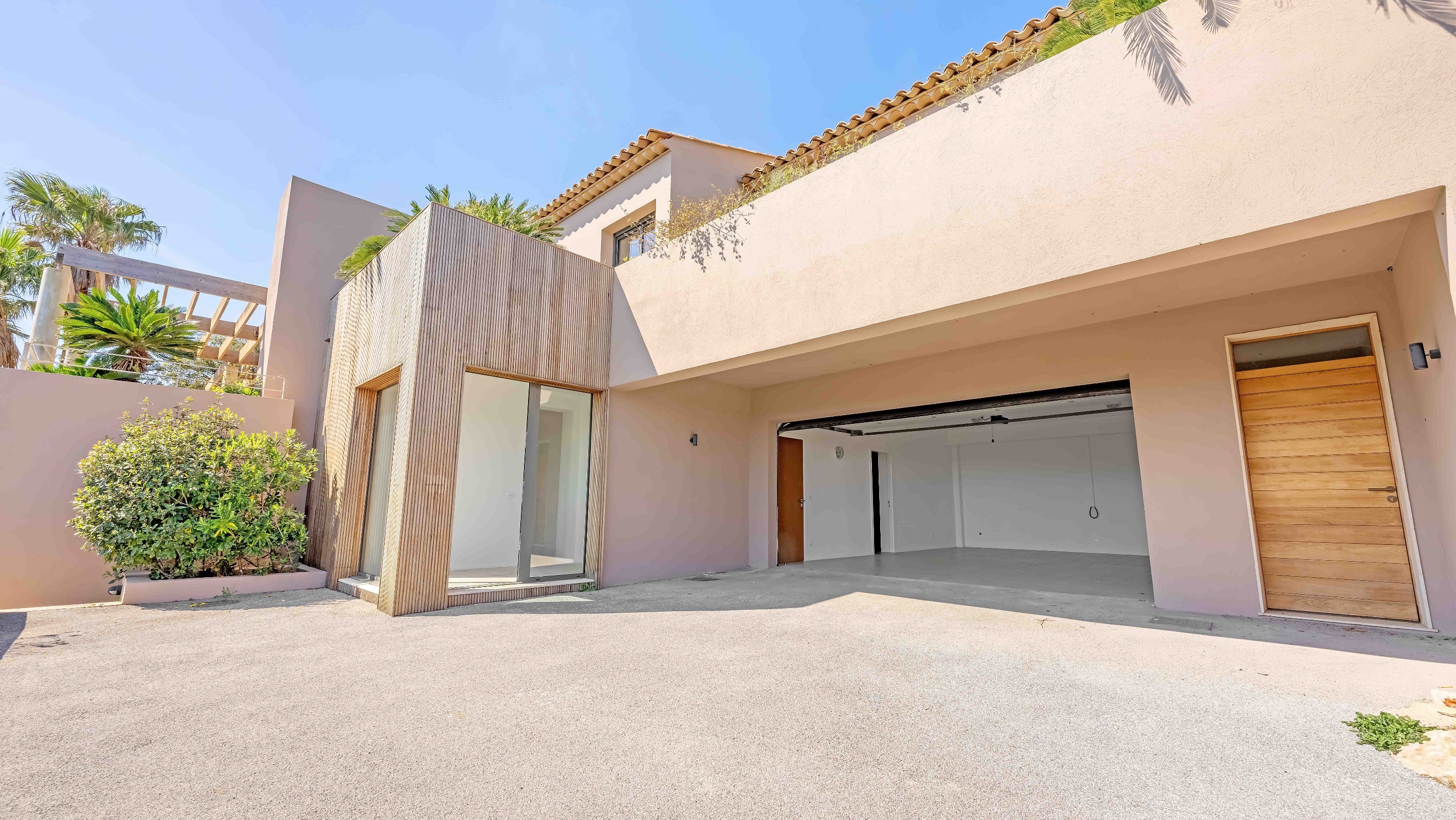  Grimaud villa 5 bedroom sea view Gulf of Saint-Tropez pool secure estate guest … - 物件實景